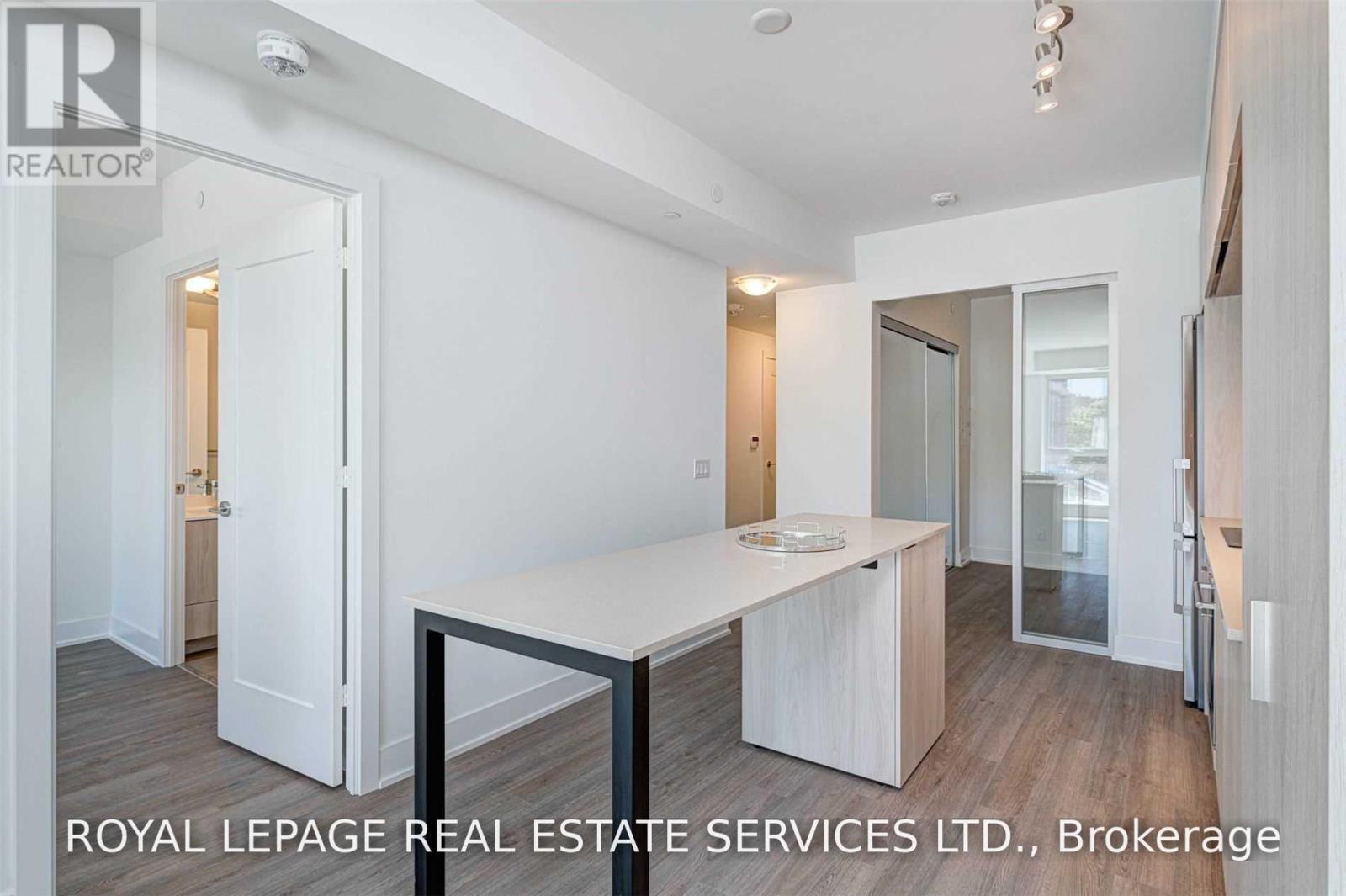 214 - 1 Belsize Drive, Toronto (Yonge-Eglinton), Ontario  M4S 0B9 - Photo 5 - C14110764