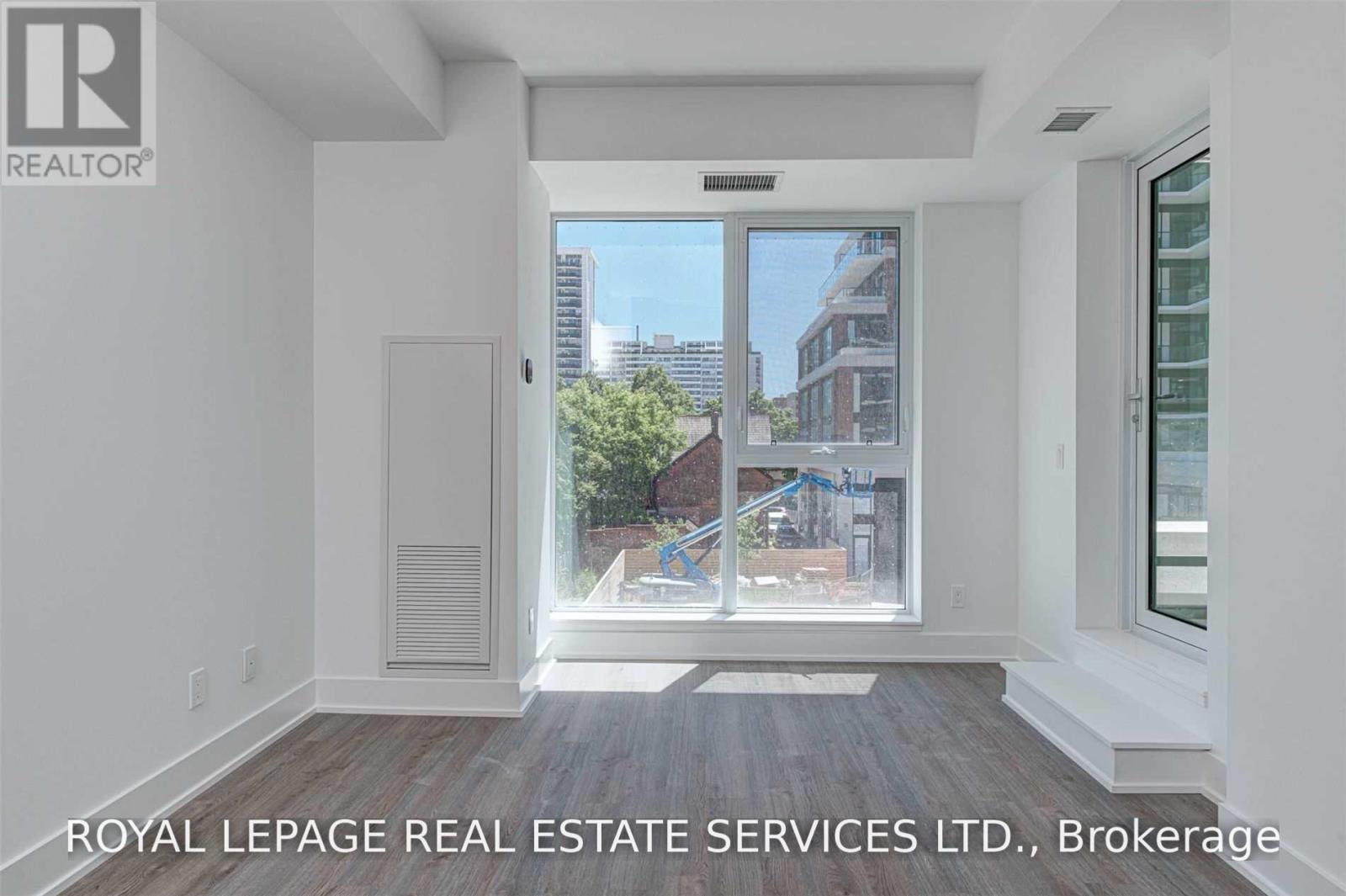 214 - 1 Belsize Drive, Toronto (Yonge-Eglinton), Ontario  M4S 0B9 - Photo 8 - C14110764