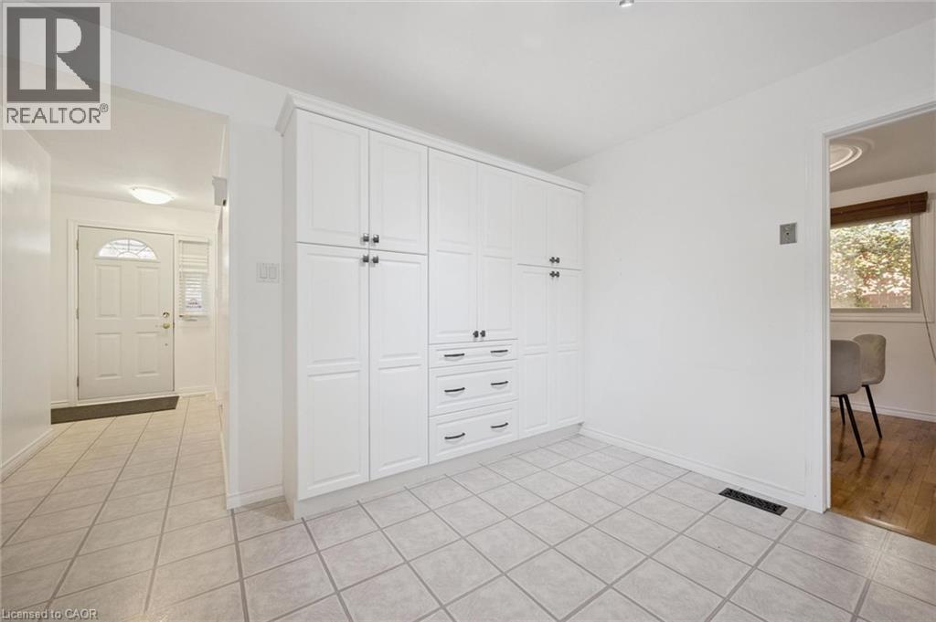 86 Lower Canada Crescent, Kitchener, Ontario  N2P 1E8 - Photo 13 - 40870344