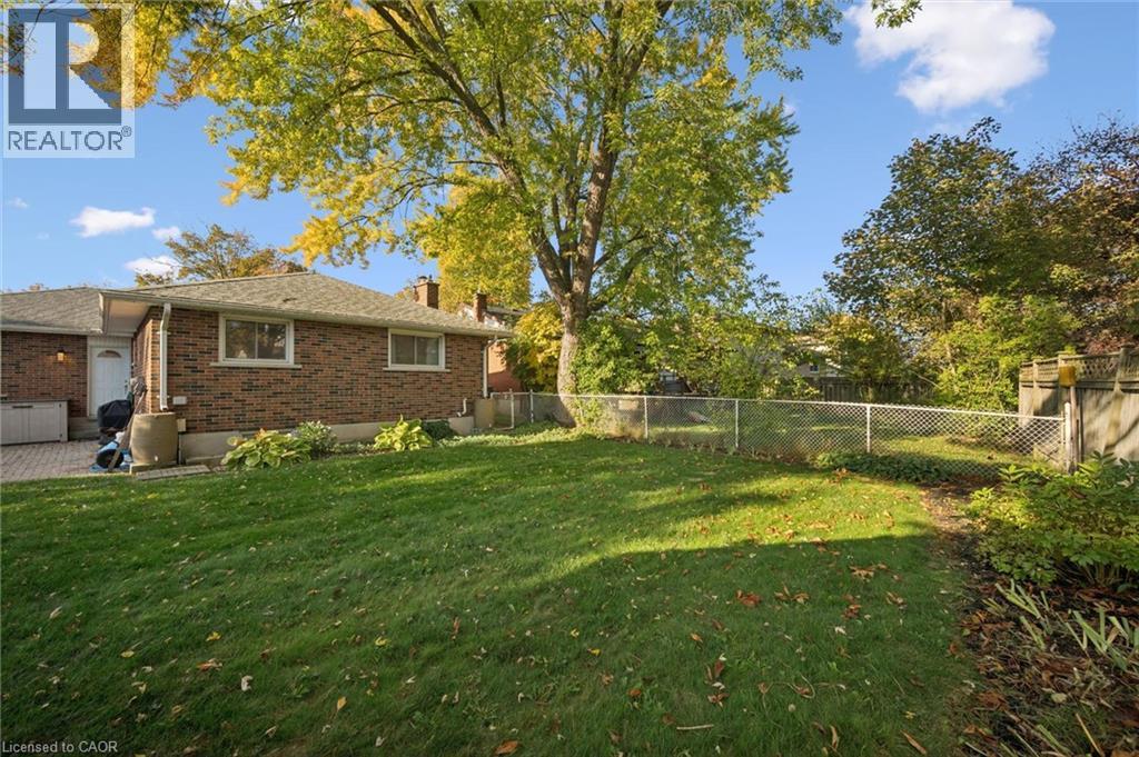 86 Lower Canada Crescent, Kitchener, Ontario  N2P 1E8 - Photo 39 - 40870344