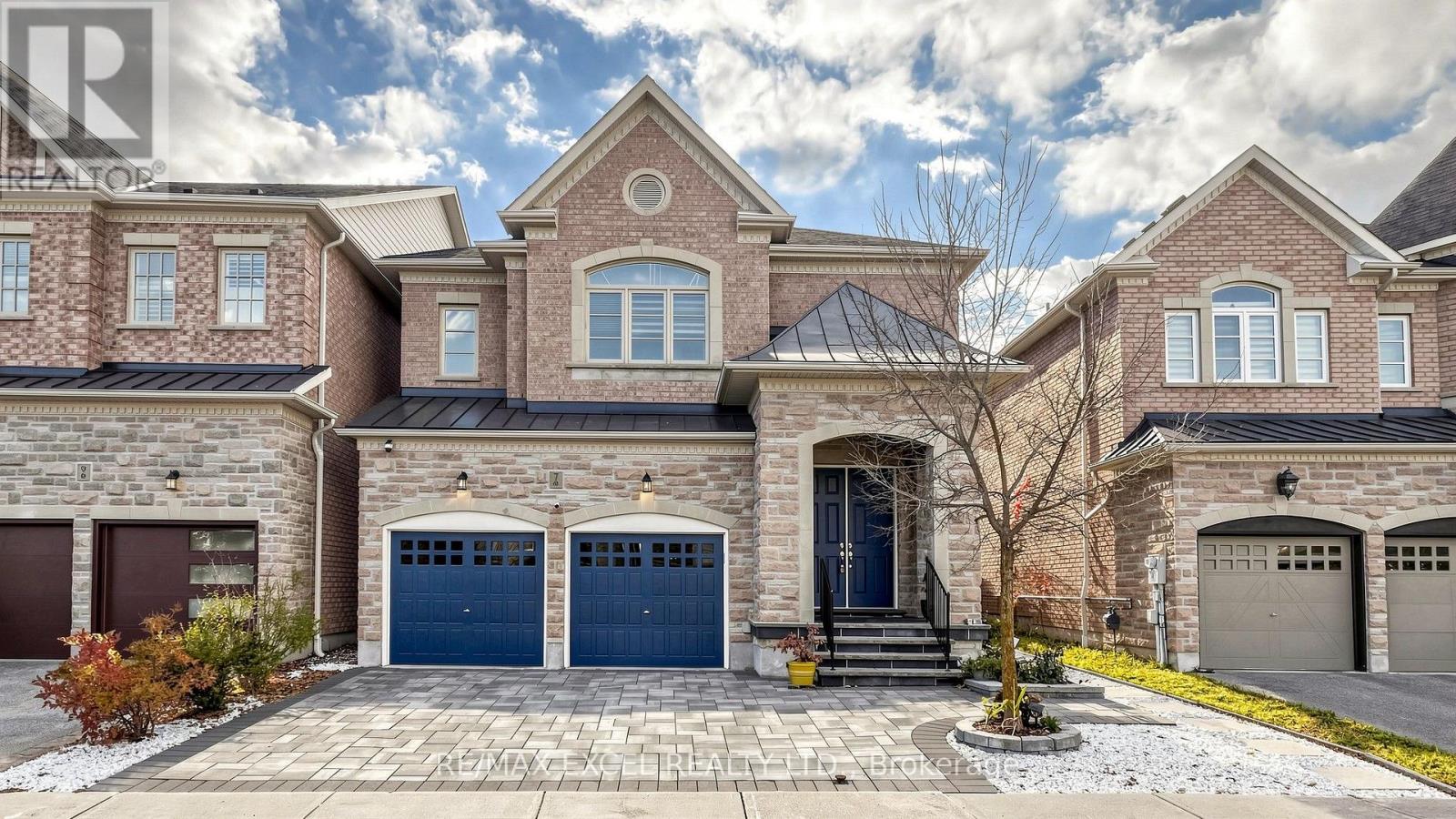 7 SUNDEW LANE, Richmond Hill, Ontario