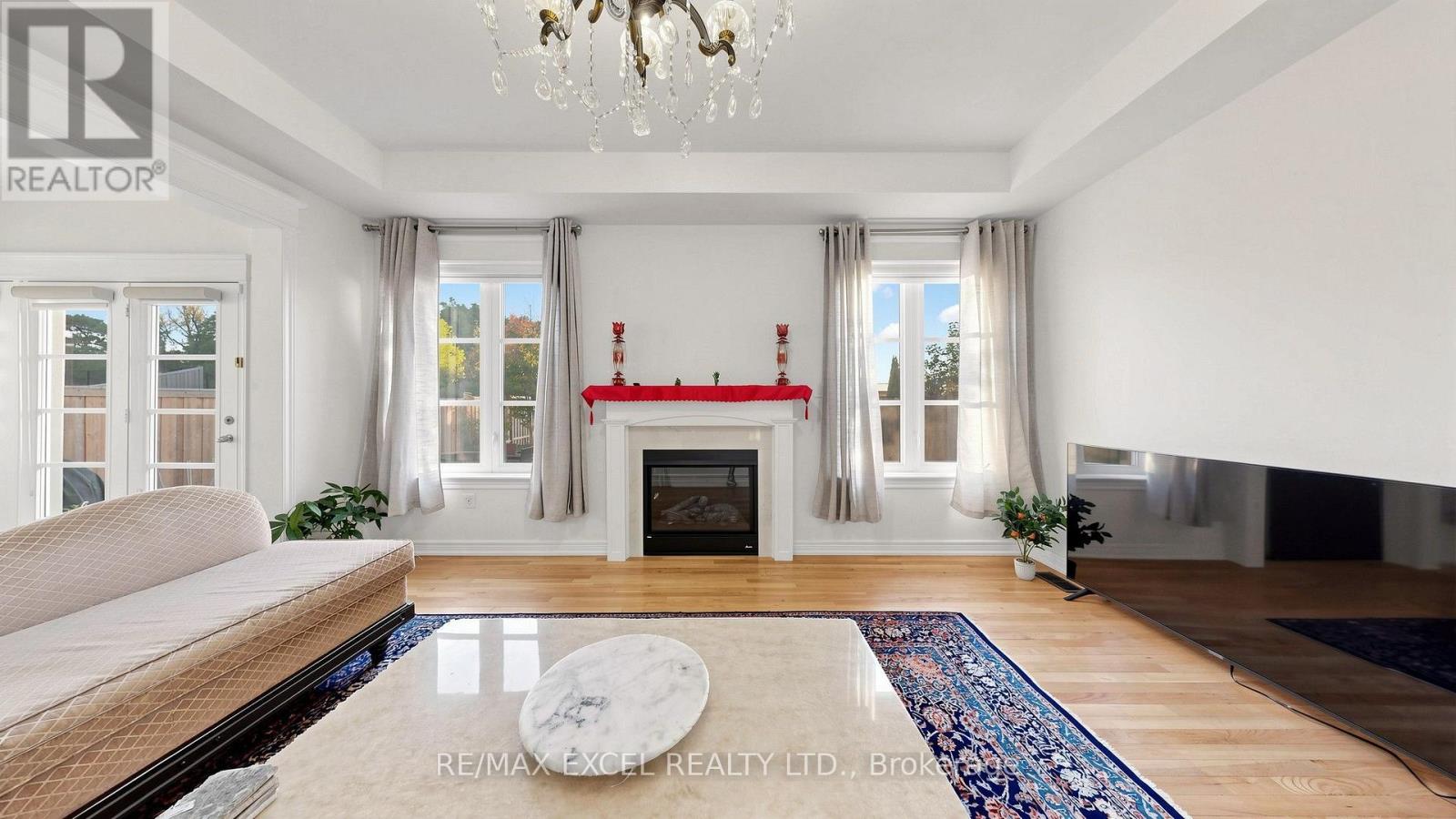 7 Sundew Lane, Richmond Hill, Ontario  L4E 1C3 - Photo 7 - N14110840