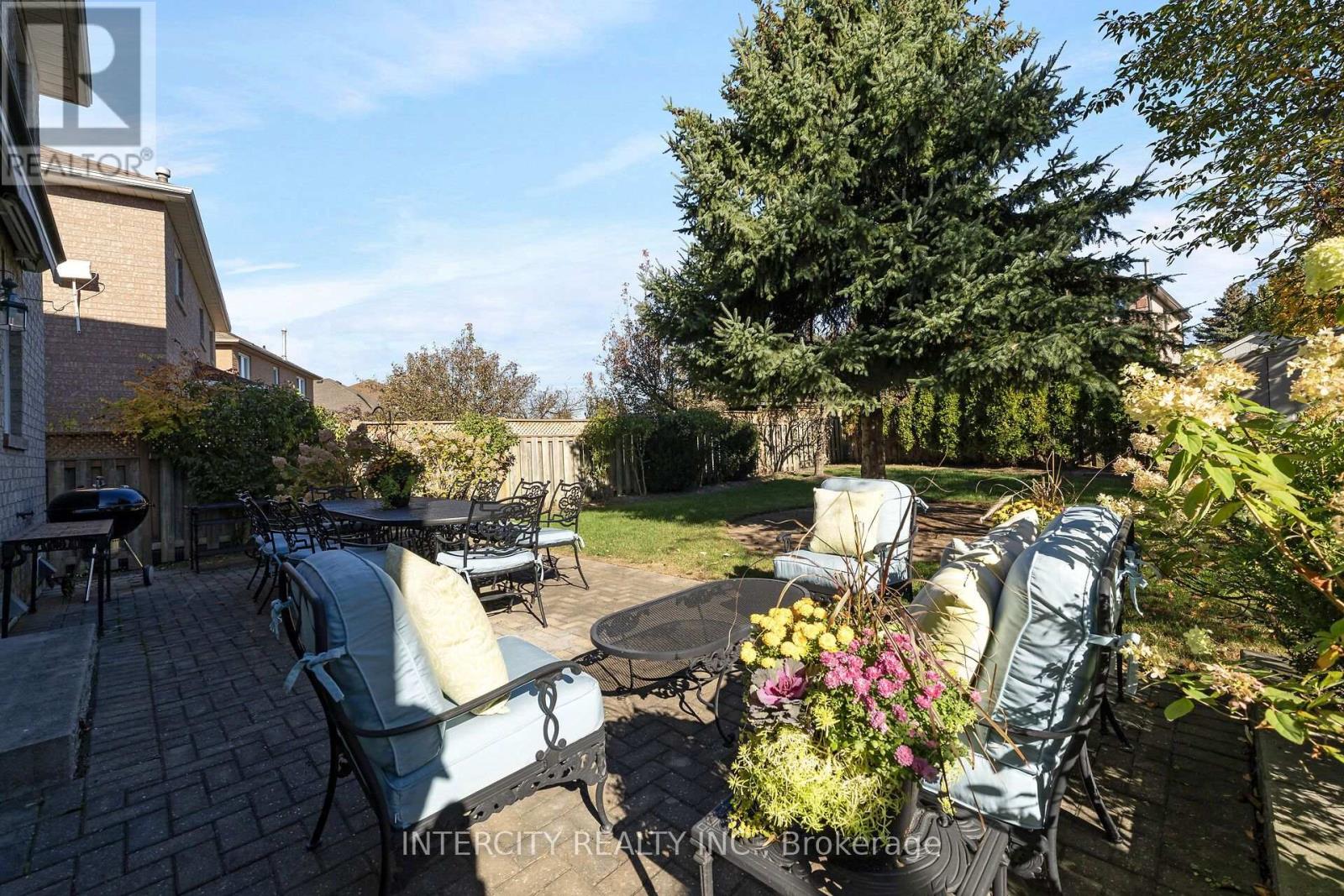 35 Avro Road, Vaughan (Maple), Ontario  L6A 1Y3 - Photo 38 - N14110856