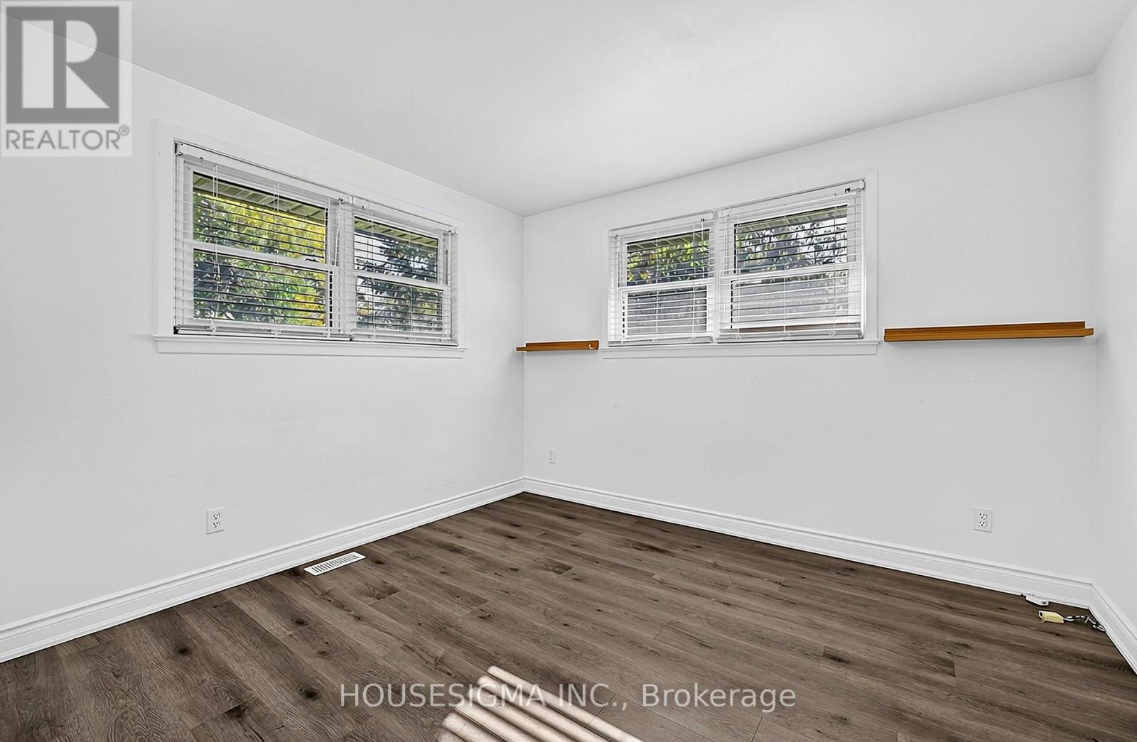 239 Warnica Road, Barrie (Painswick North), Ontario L4N 3Z2 - Photo 16 - S14110746