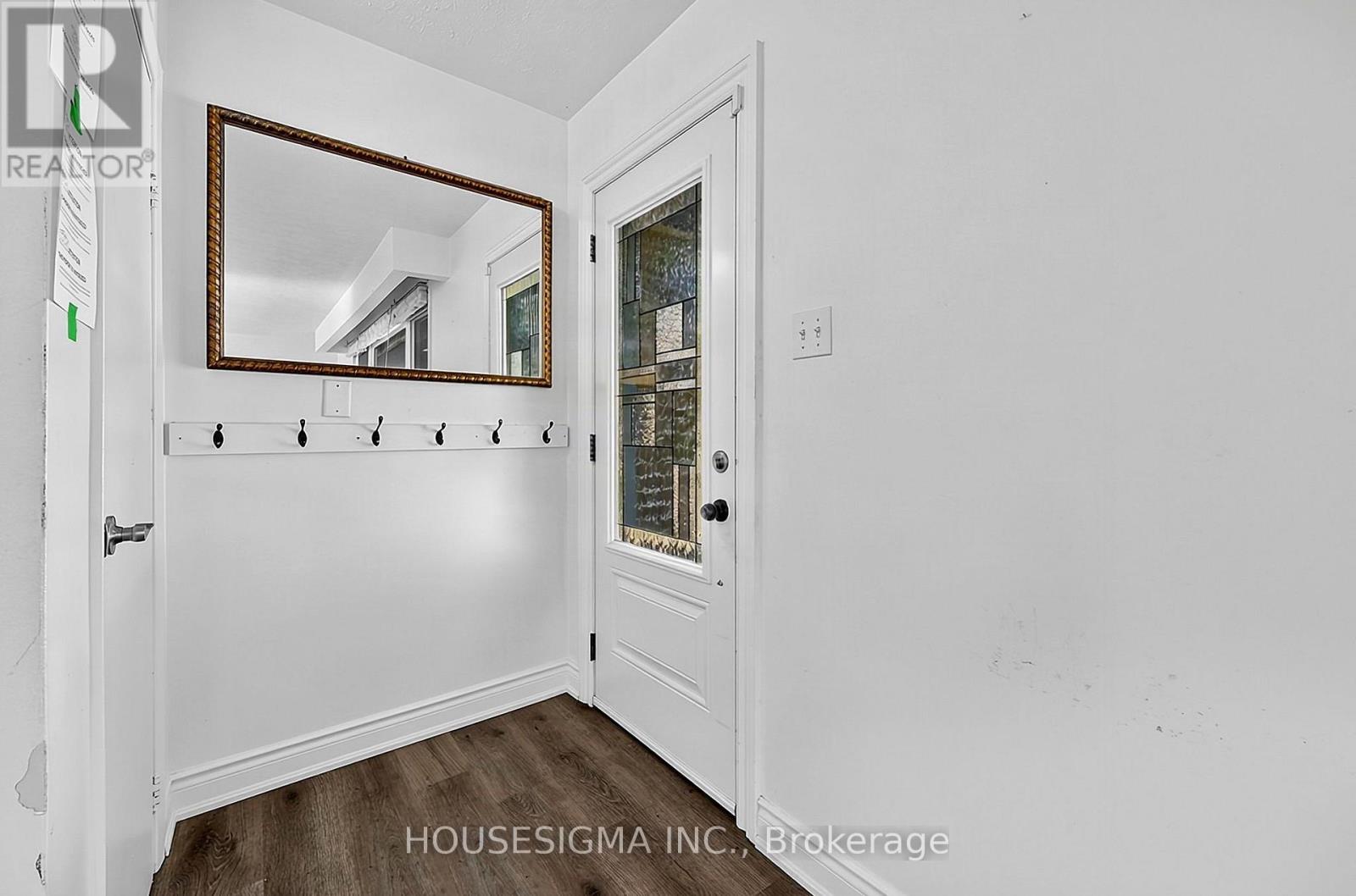239 Warnica Road, Barrie (Painswick North), Ontario L4N 3Z2 - Photo 8 - S14110746