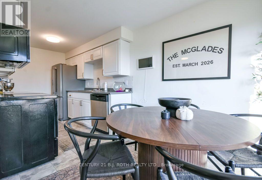 41 Goodwin Drive, Barrie (Painswick South), Ontario  L4N 5Z7 - Photo 5 - S14110842