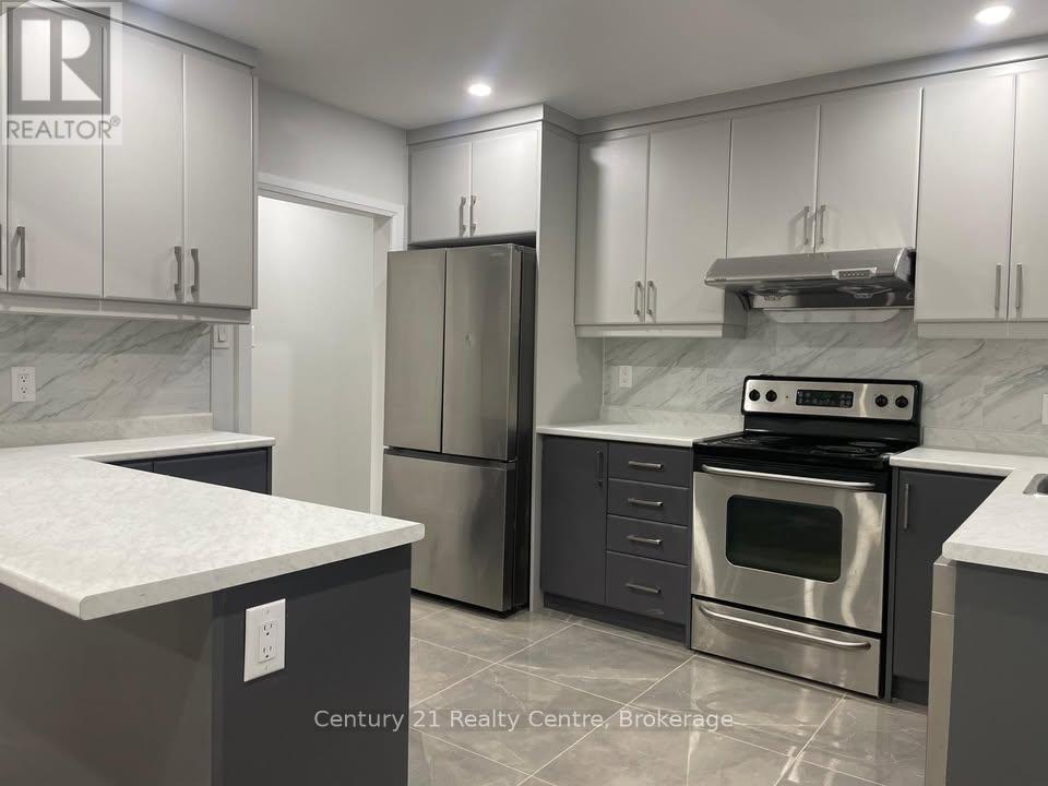 Upper Lvl - 19 Athlone Avenue, Brampton (Avondale), Ontario  L6T 2N5 - Photo 3 - W14110614