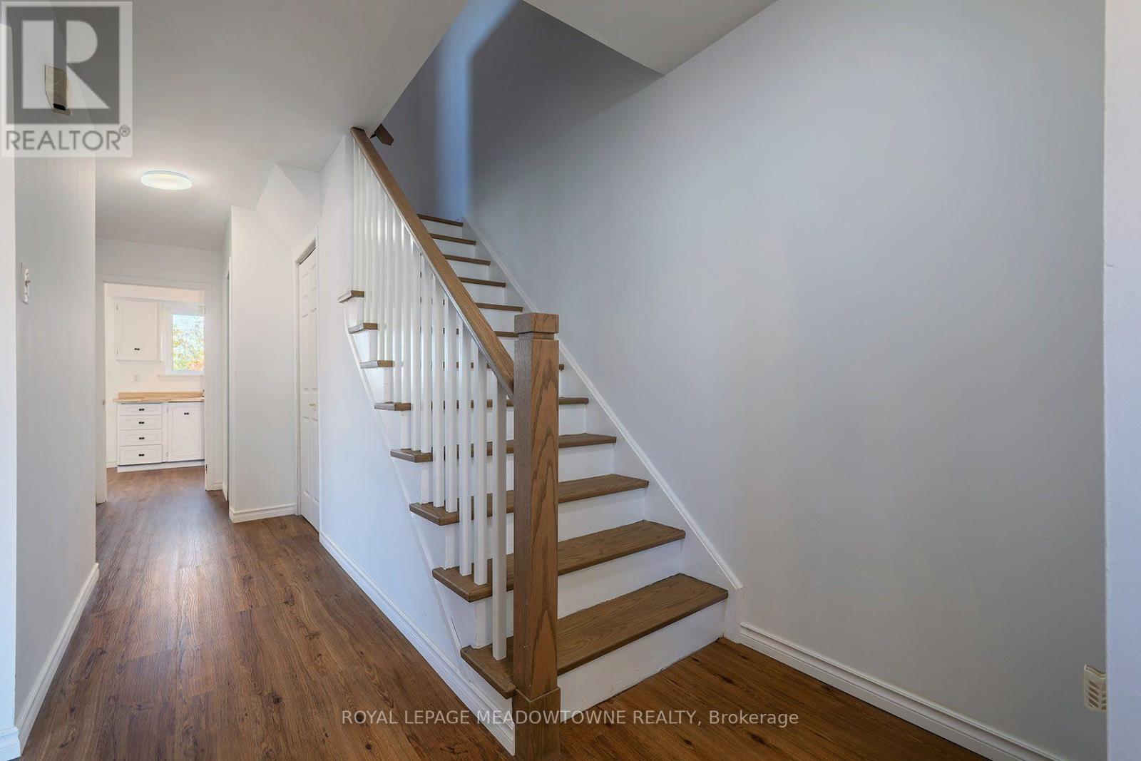 139 Archdekin Drive, Brampton, Ontario  L6V 1Y8 - Photo 7 - W14110724