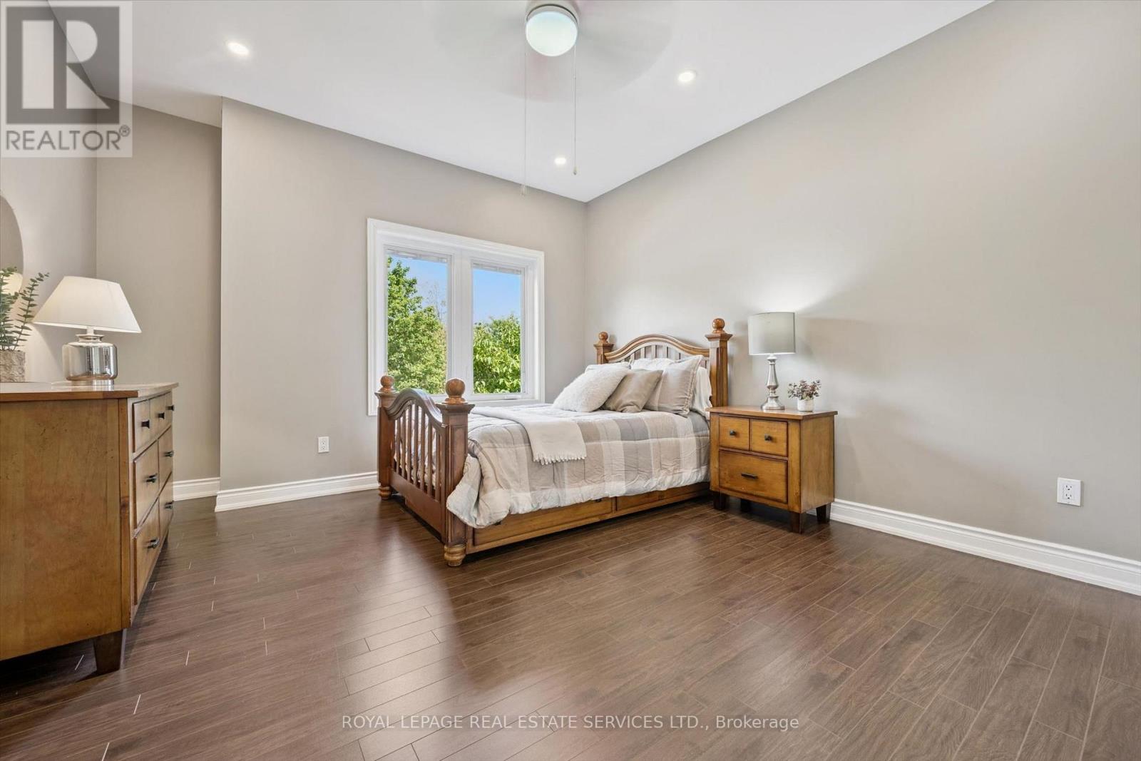 1036 Valley Crest Circle, Oakville, Ontario  L6H 6W8 - Photo 21 - W14110728
