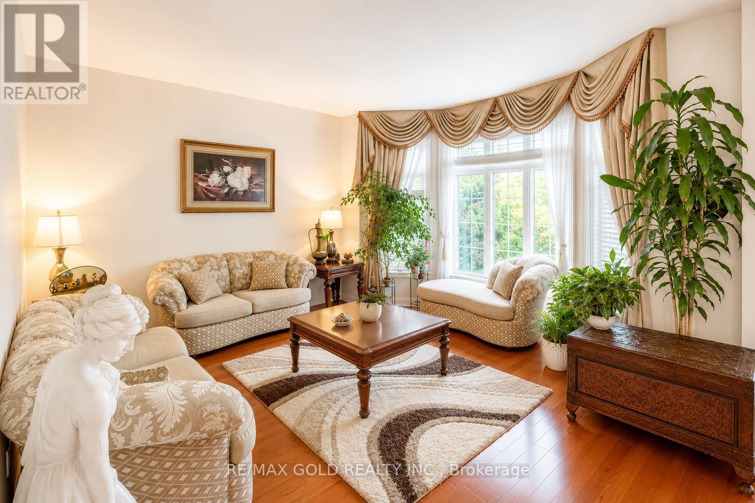 12 Highvalley Circle, Brampton, Ontario  L6P 2C6 - Photo 4 - W14110794