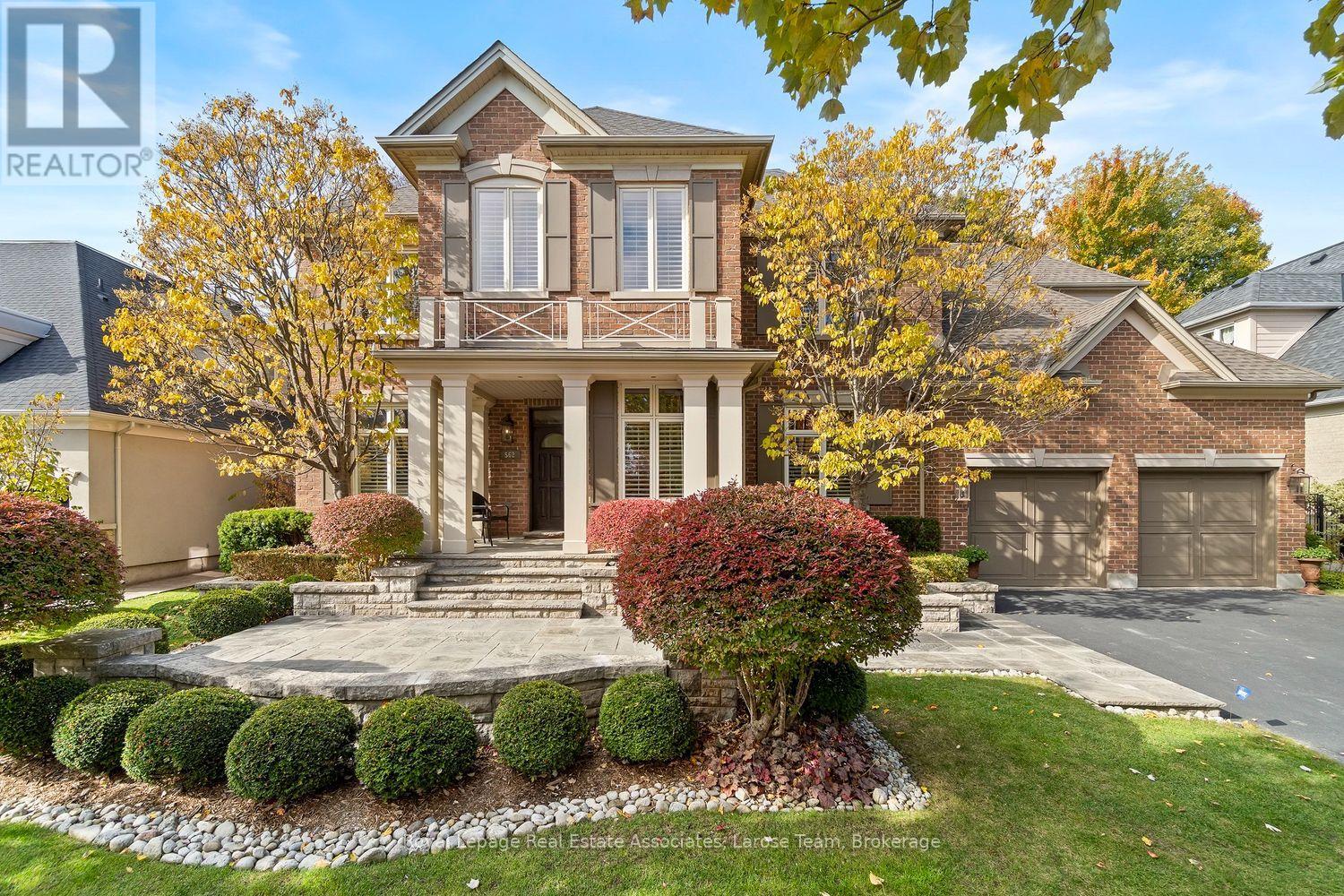 562 GLADWYNE COURT, mississauga (lorne park), Ontario
