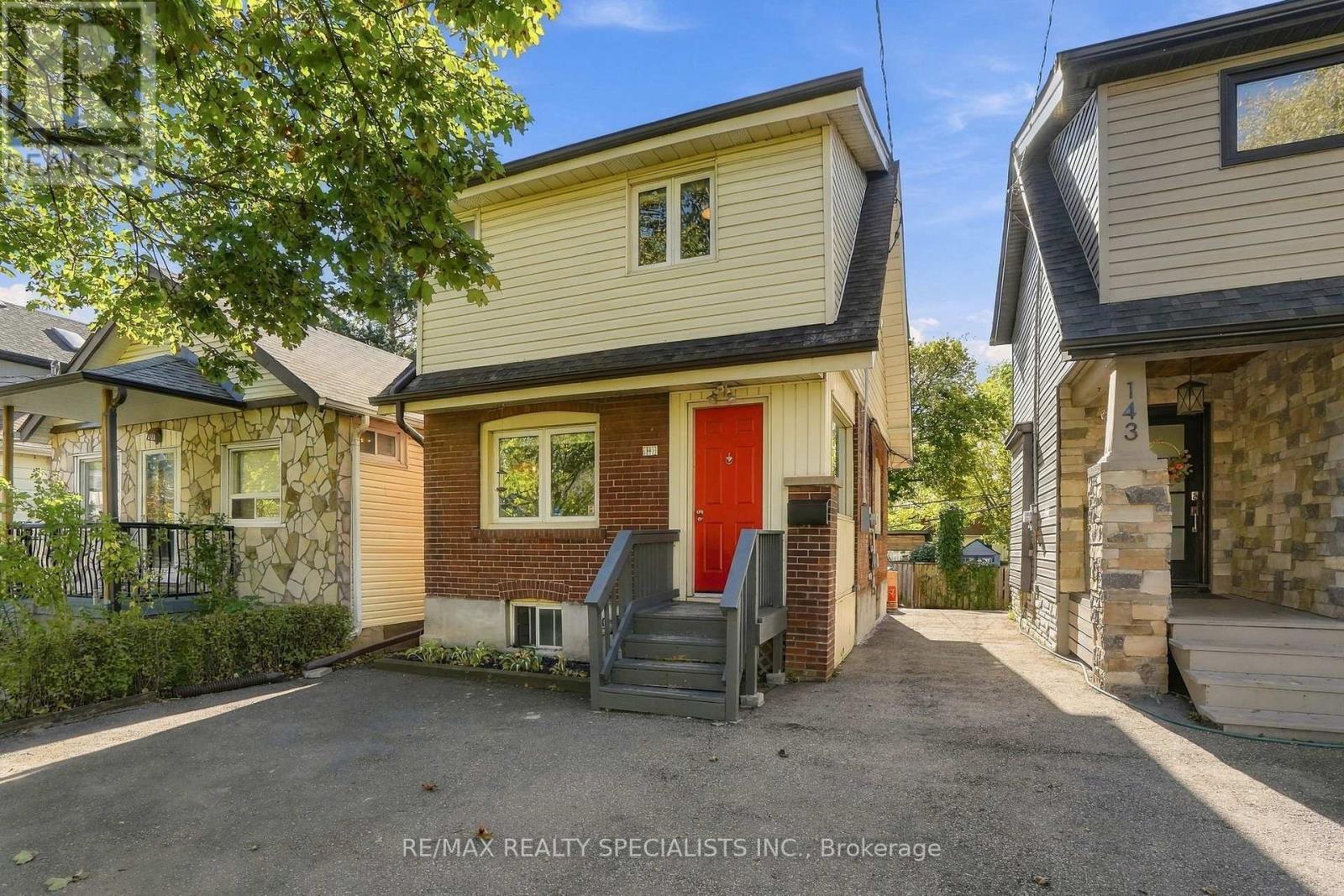 141 LAKE CRESCENT, toronto (mimico), Ontario