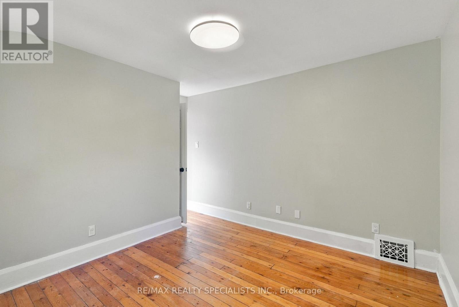 141 Lake Crescent, Toronto (Mimico), Ontario  M8V 1W2 - Photo 30 - W14110848