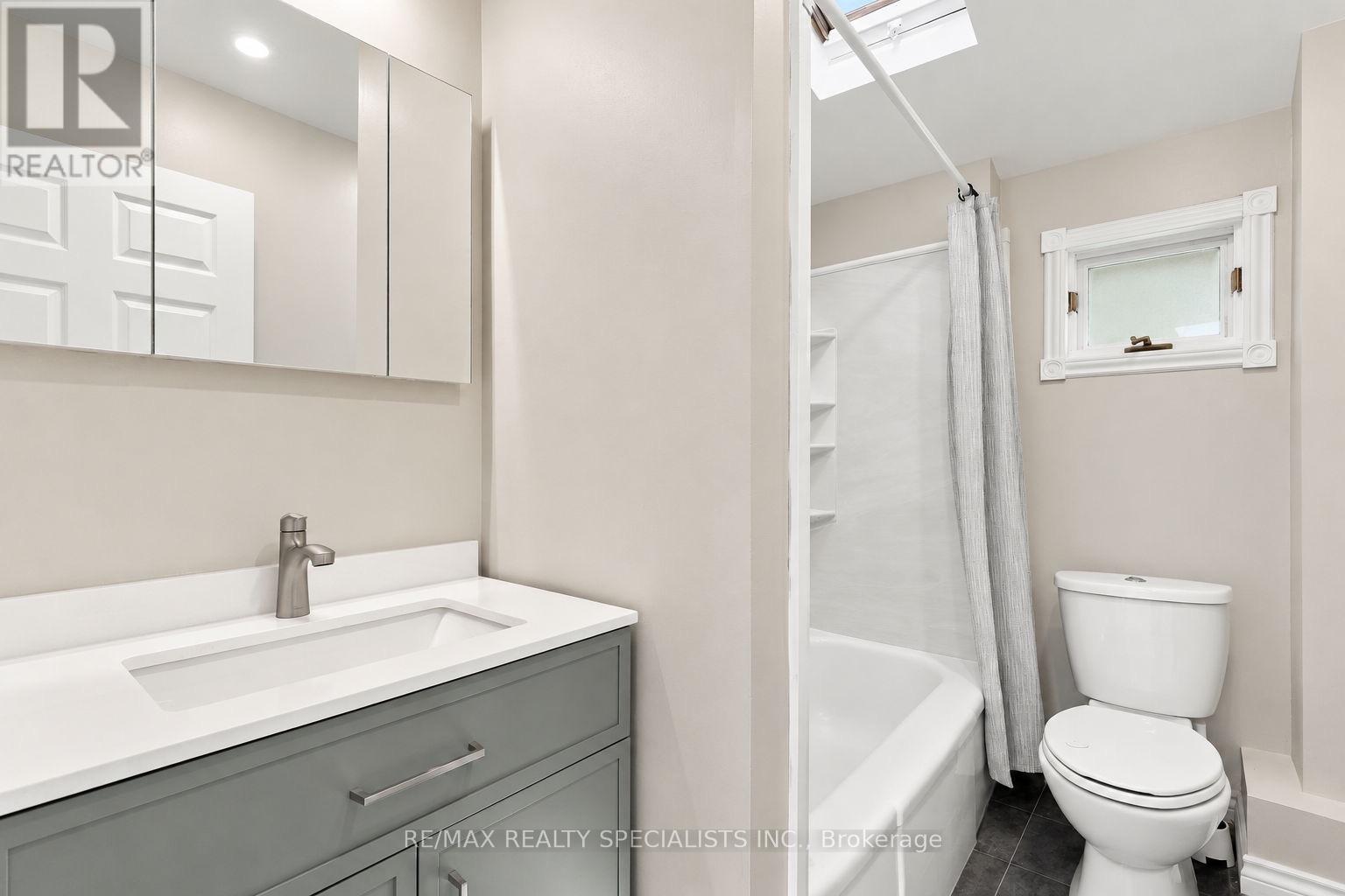 141 Lake Crescent, Toronto (Mimico), Ontario  M8V 1W2 - Photo 32 - W14110848