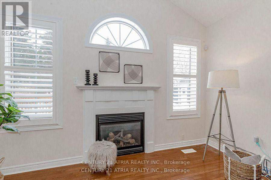 6 Shuter Lane, Brampton (Bram West), Ontario  L6Y 5P1 - Photo 11 - W14110852