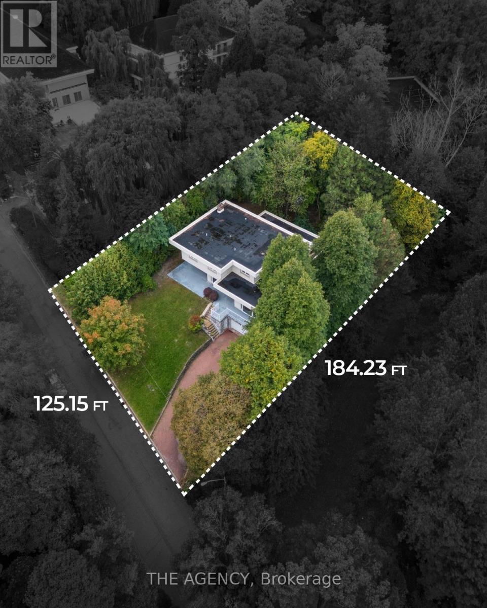 48 Silvergrove Road, Toronto, Ontario  M2L 2N6 - Photo 4 - C13867884