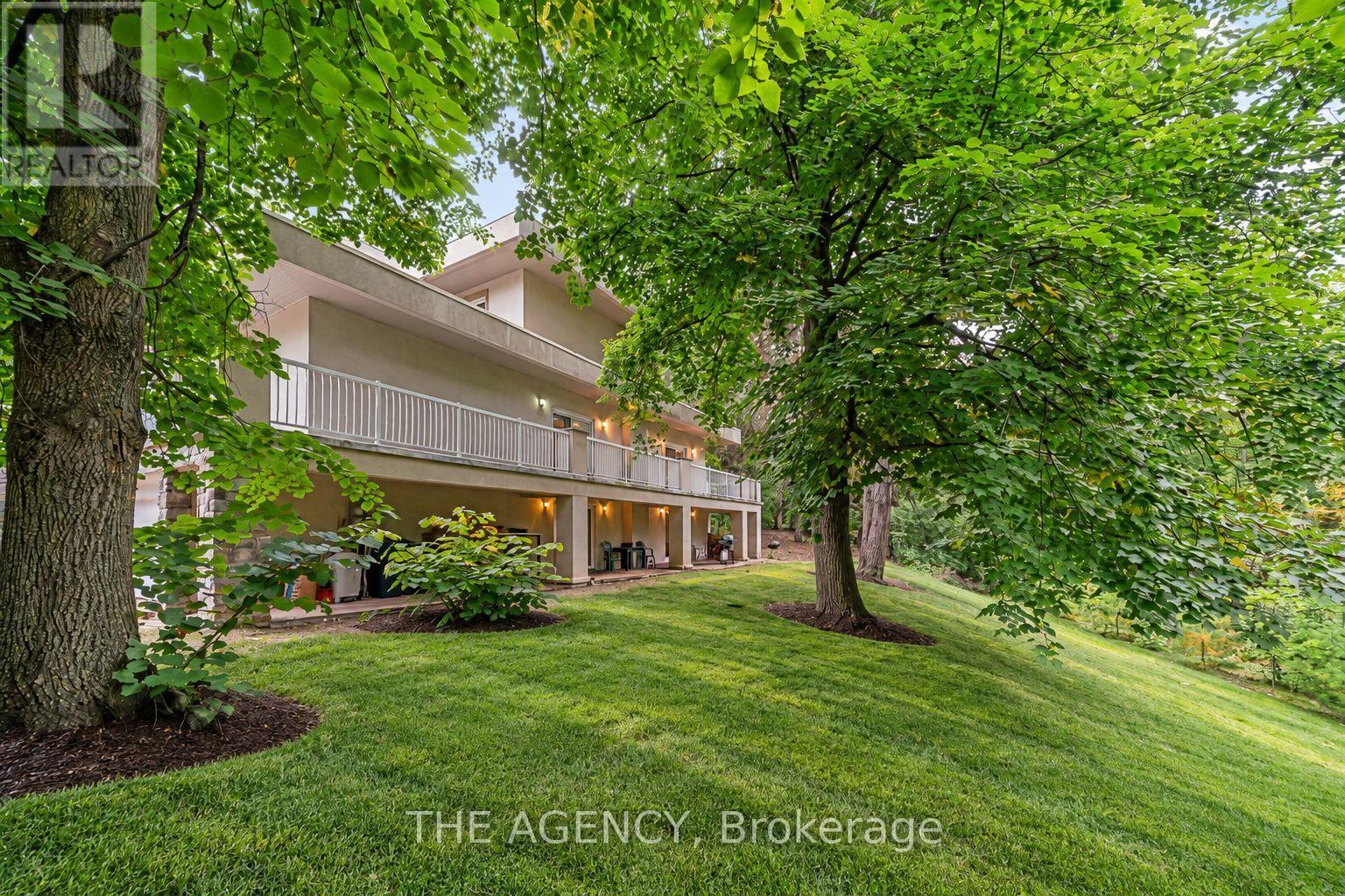 48 Silvergrove Road, Toronto, Ontario  M2L 2N6 - Photo 21 - C13867884