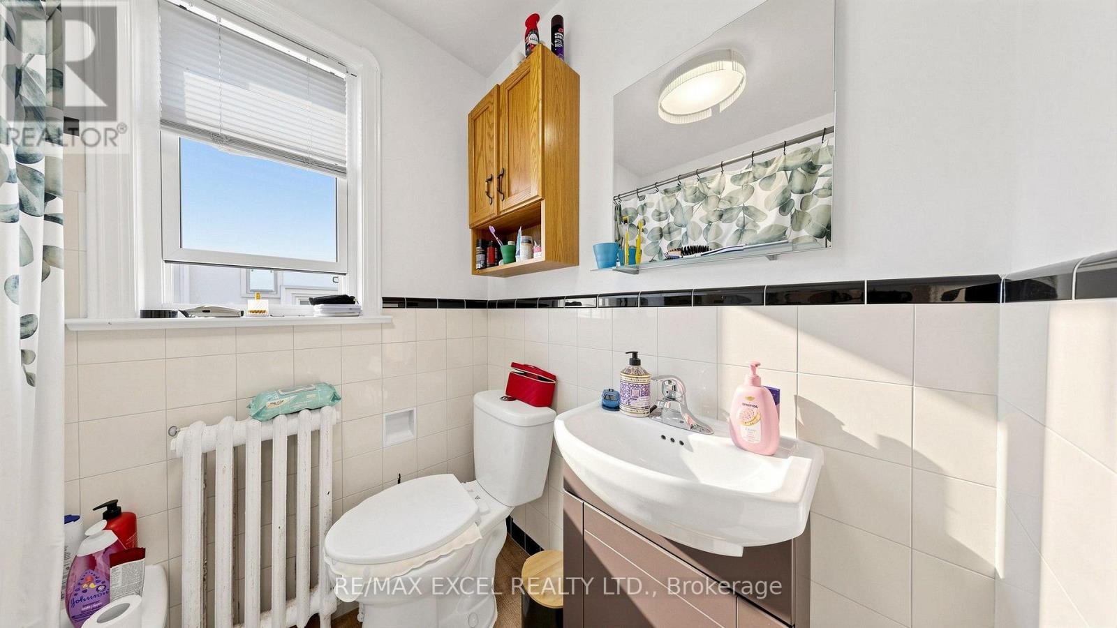 11 Hutton Avenue, Toronto, Ontario M4C 3L2 - Photo 24 - E14007726