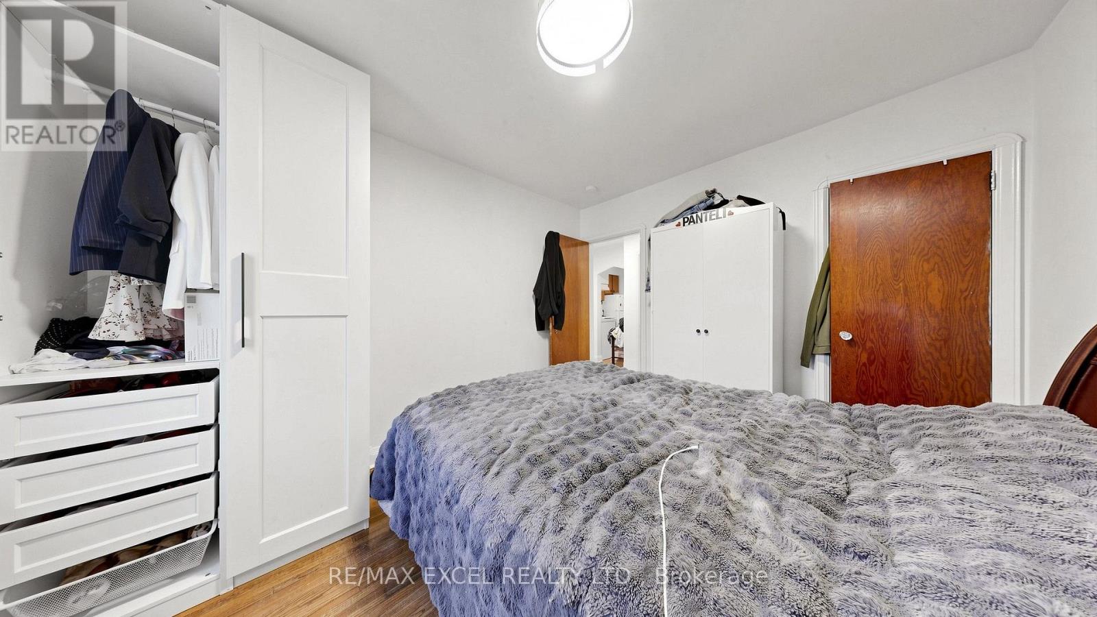 11 Hutton Avenue, Toronto, Ontario M4C 3L2 - Photo 19 - E14007726