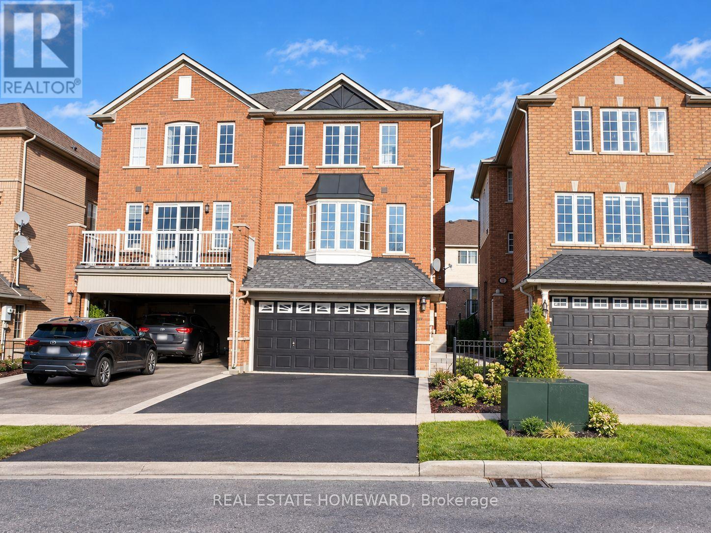 63 MILLCLIFF CIRCLE, Aurora, Ontario