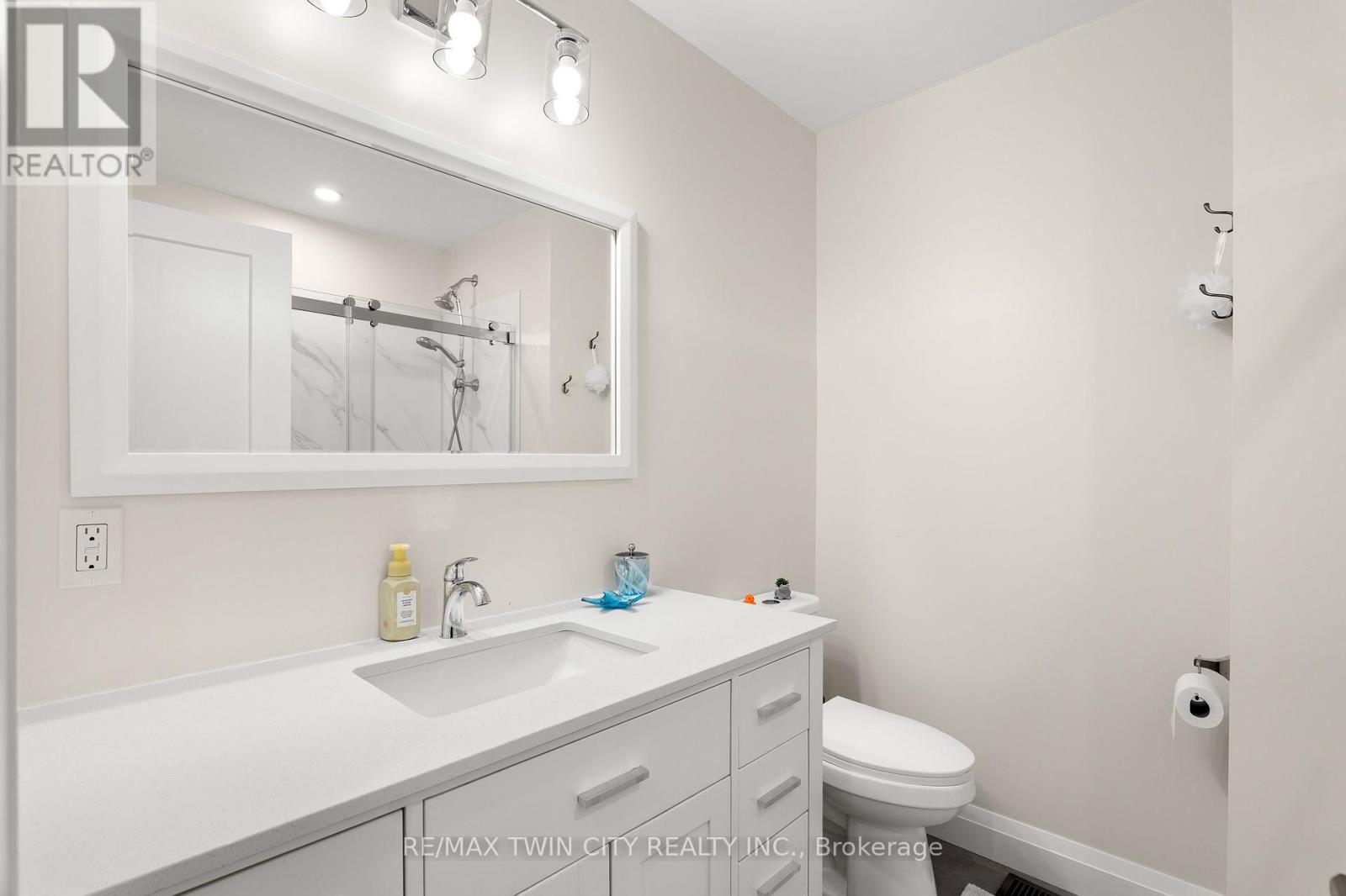 98 Wallace Drive, Cambridge, Ontario  N1T 1K8 - Photo 34 - X14110720