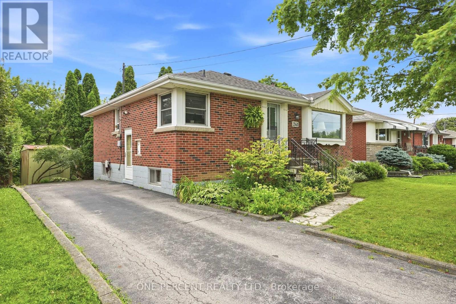 241 EAST 44TH STREET, hamilton (hampton heights), Ontario