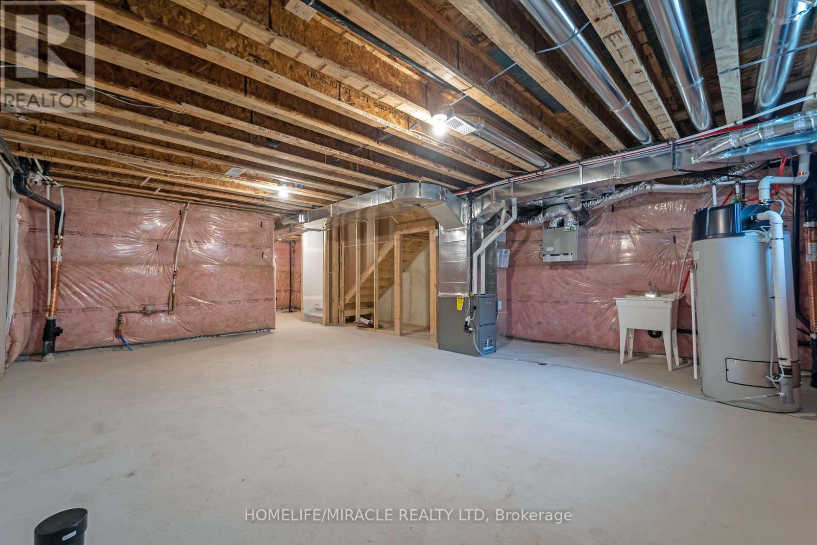 41 Sugar May Avenue, Thorold, Ontario  L2V 0K9 - Photo 35 - X14110790