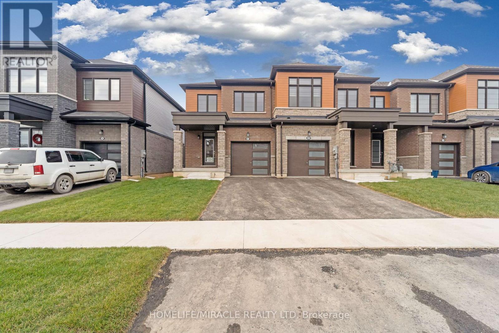 41 Sugar May Avenue, Thorold, Ontario  L2V 0K9 - Photo 4 - X14110790