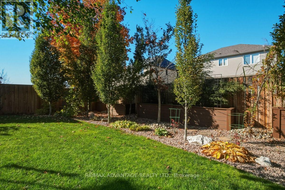764 Eclipse Walk, London North, Ontario  N5X 0K1 - Photo 45 - X13765712