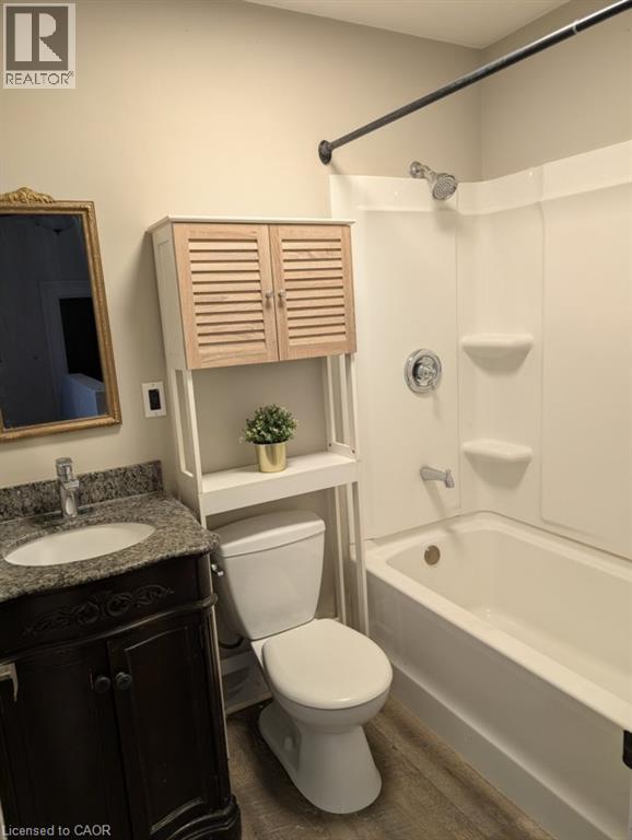 107 BRANT Avenue Unit# Upper