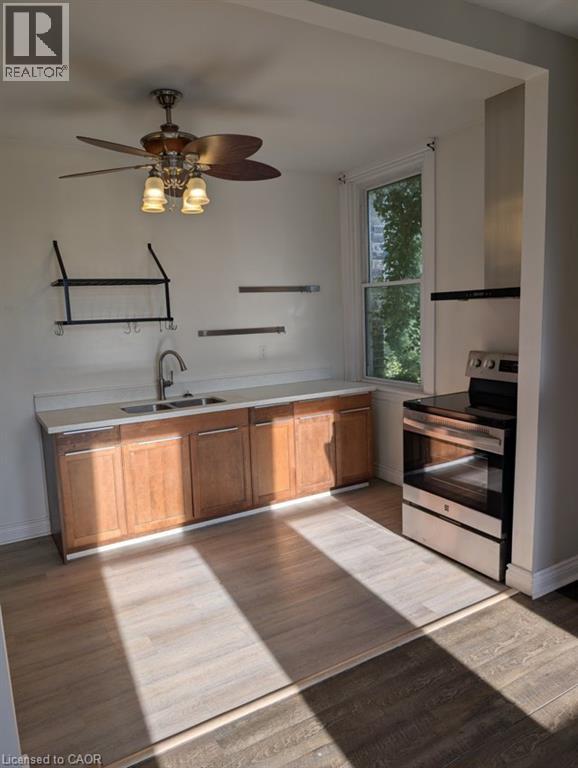 107 Brant Avenue Unit# Upper, Brantford, Ontario  N3T 3H4 - Photo 3 - 40870366
