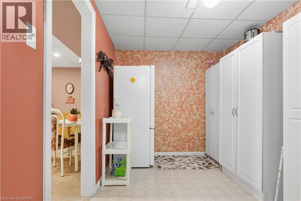 9 Nixon Ave Avenue, Paris, Ontario N3R 7T7 - Photo 37 - 40870954