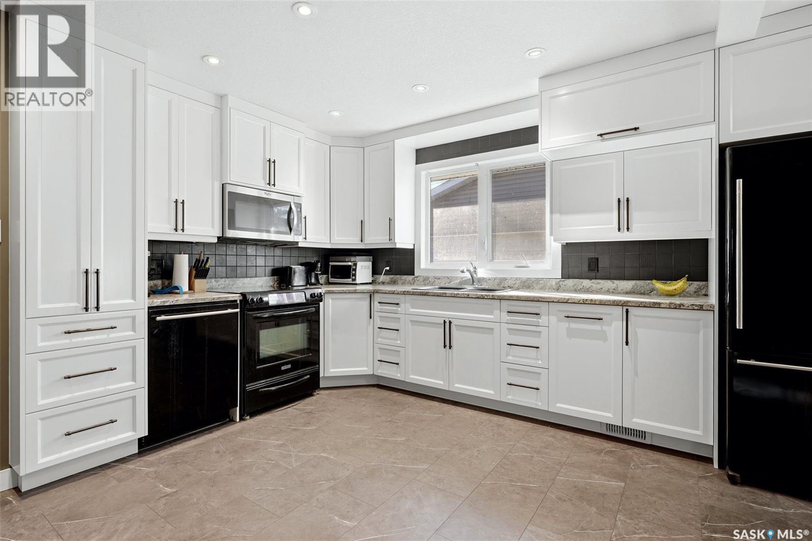 304 Halifax Street N, Regina, Saskatchewan  S4R 2W8 - Photo 10 - SK051815