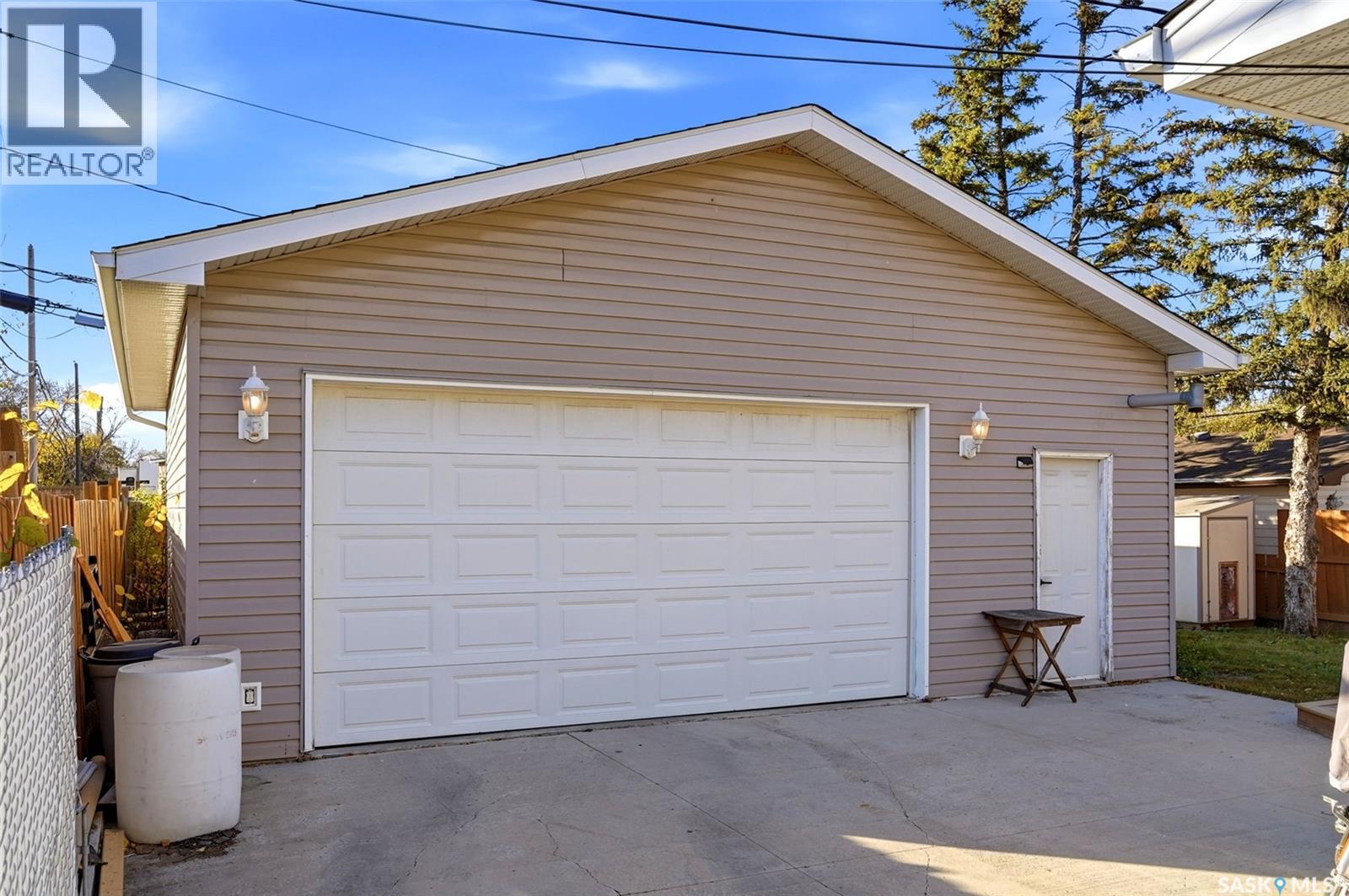 304 Halifax Street N, Regina, Saskatchewan  S4R 2W8 - Photo 37 - SK051815