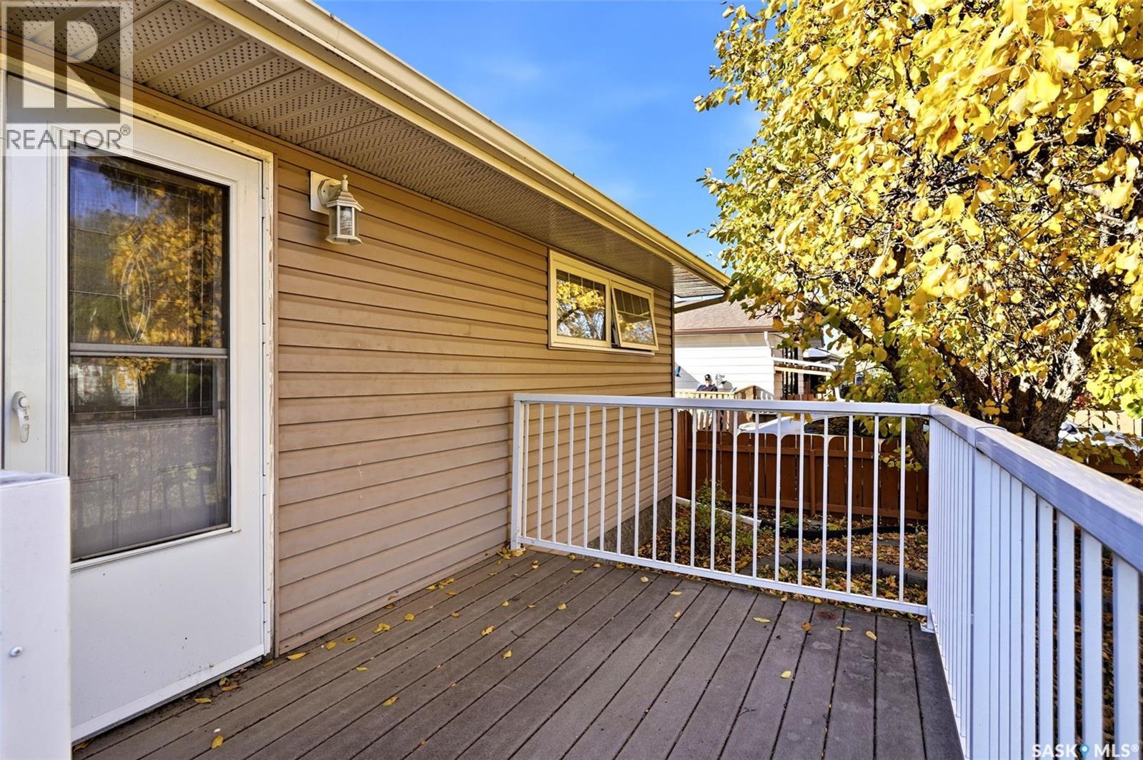 304 Halifax Street N, Regina, Saskatchewan  S4R 2W8 - Photo 39 - SK051815