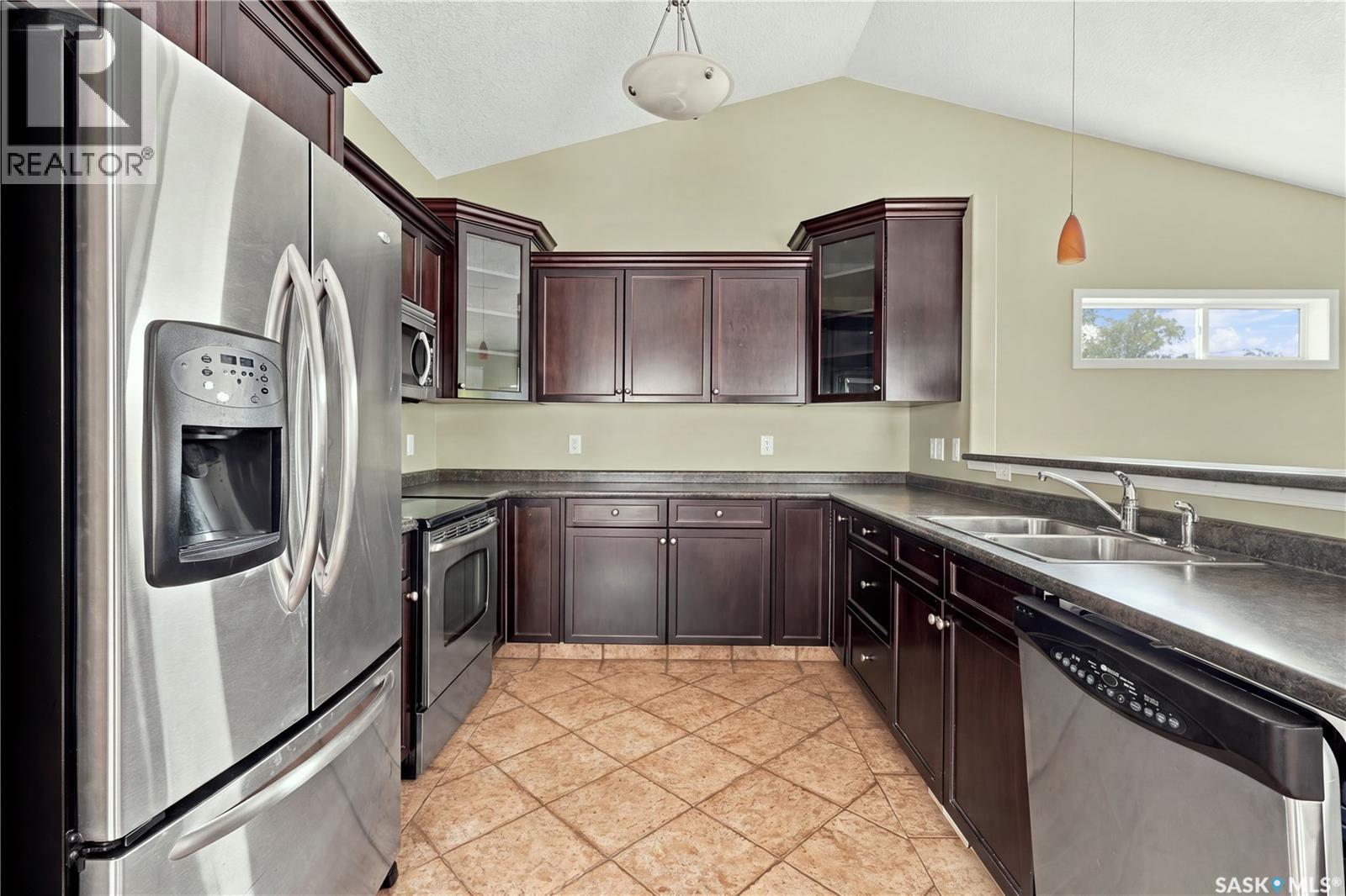 4438 Nicurity Drive, Regina, Saskatchewan  S4X 0C3 - Photo 9 - SK051802