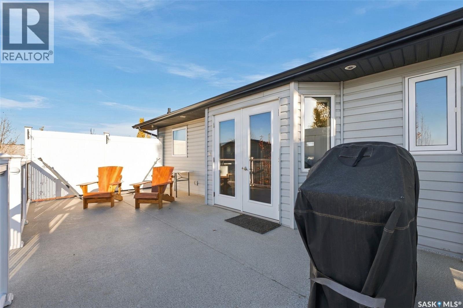 878 Cedar Terrace, Martensville, Saskatchewan  S0K 2T2 - Photo 36 - SK051785