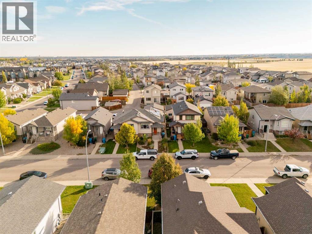 113 Mt Sundance Crescent W
