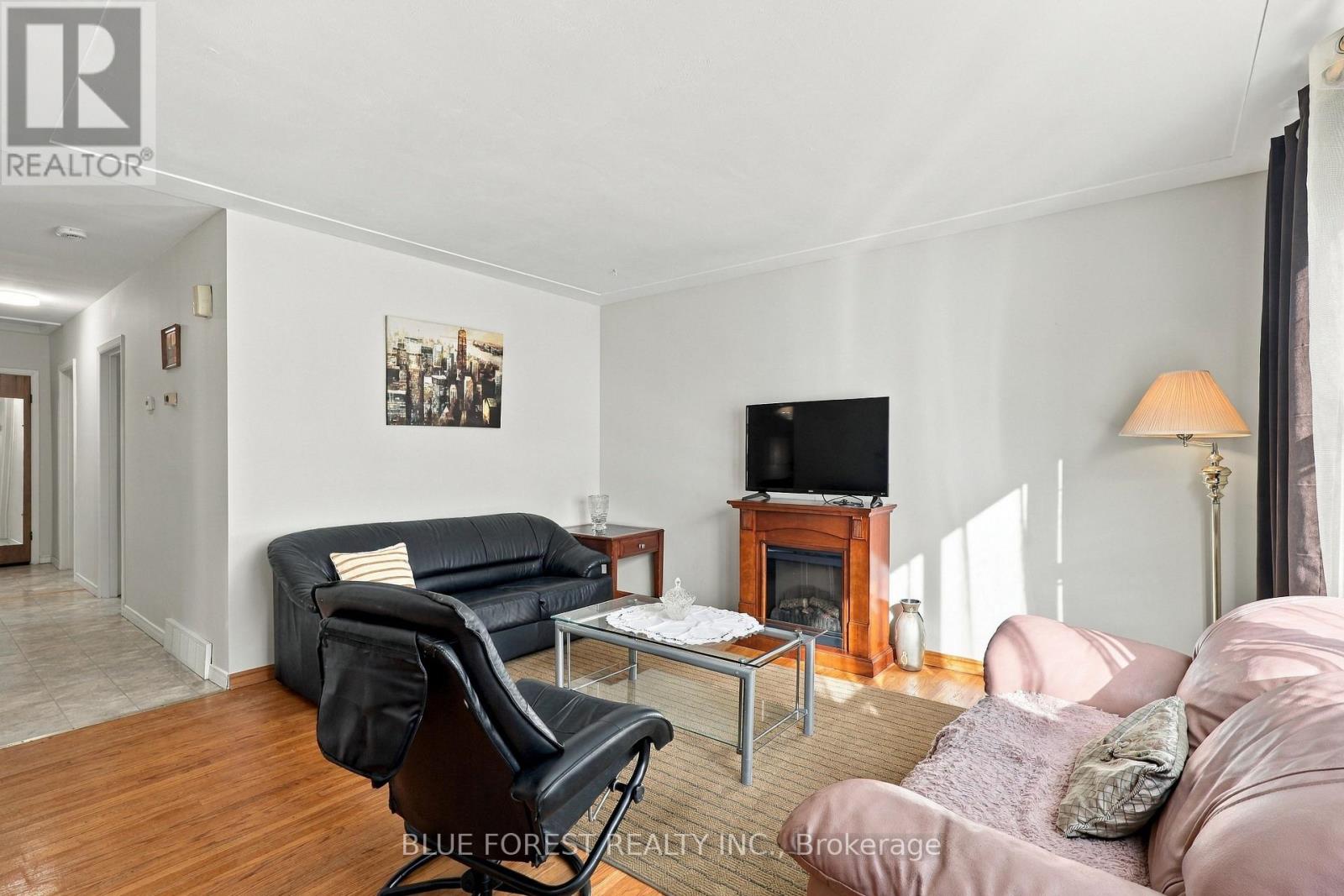 105 Chesterfield Avenue, London South (South I), Ontario  N5Z 3M9 - Photo 13 - X14111024