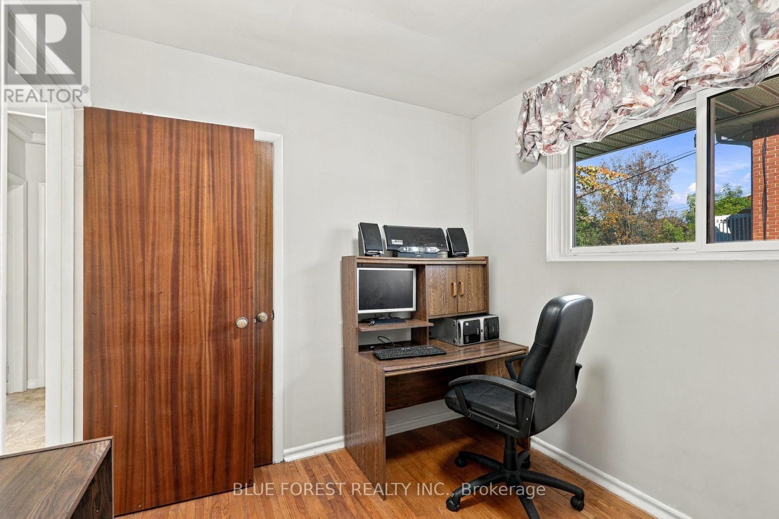 105 Chesterfield Avenue, London South (South I), Ontario  N5Z 3M9 - Photo 17 - X14111024