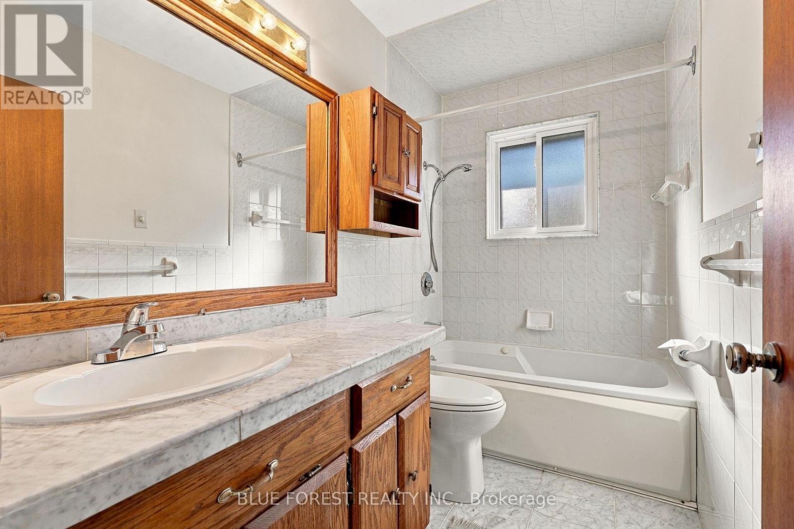 105 Chesterfield Avenue, London South (South I), Ontario  N5Z 3M9 - Photo 23 - X14111024