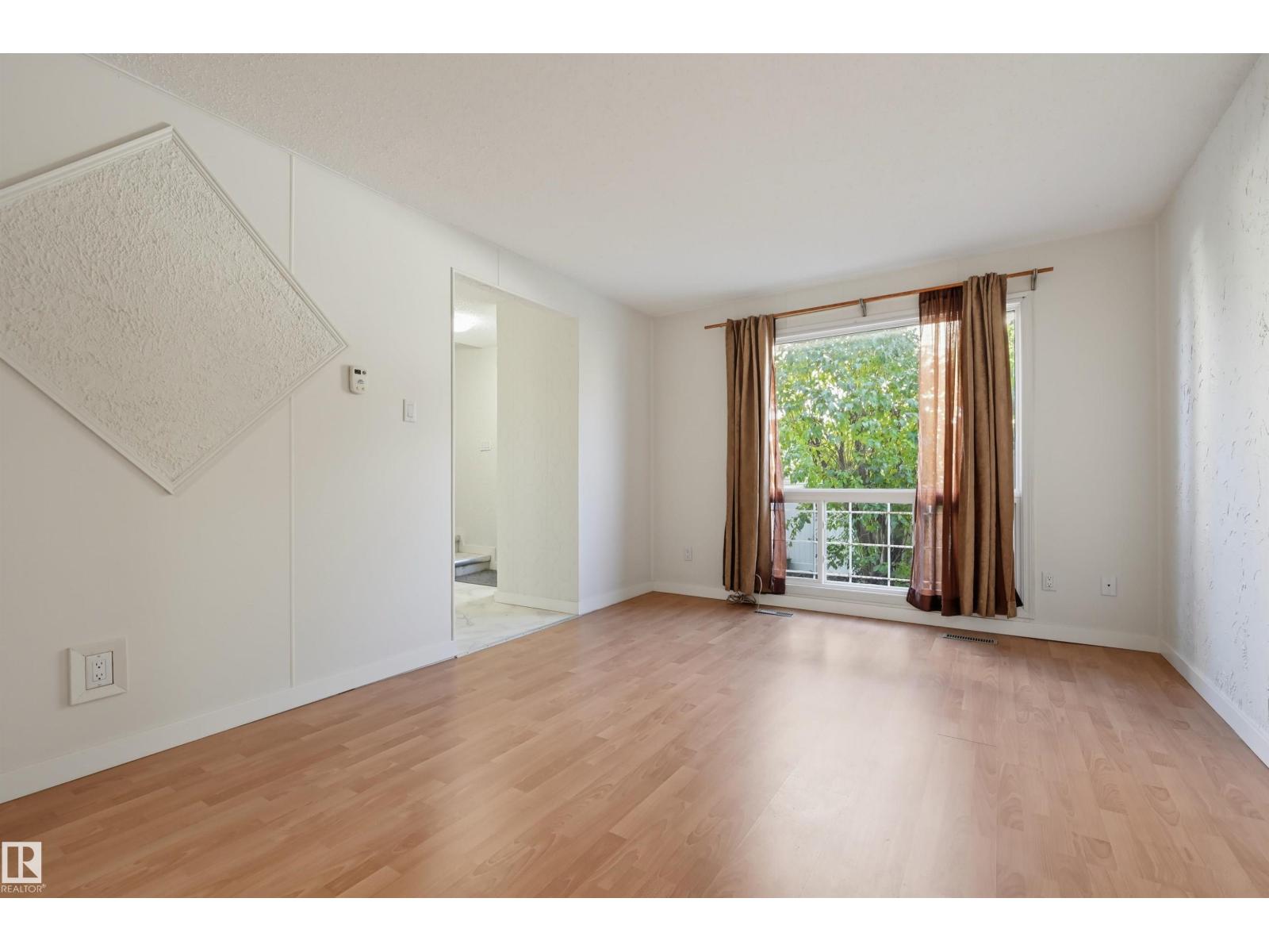 15107 54 St NW, Edmonton, Alberta  T5A 3N9 - Photo 8 - E4513999