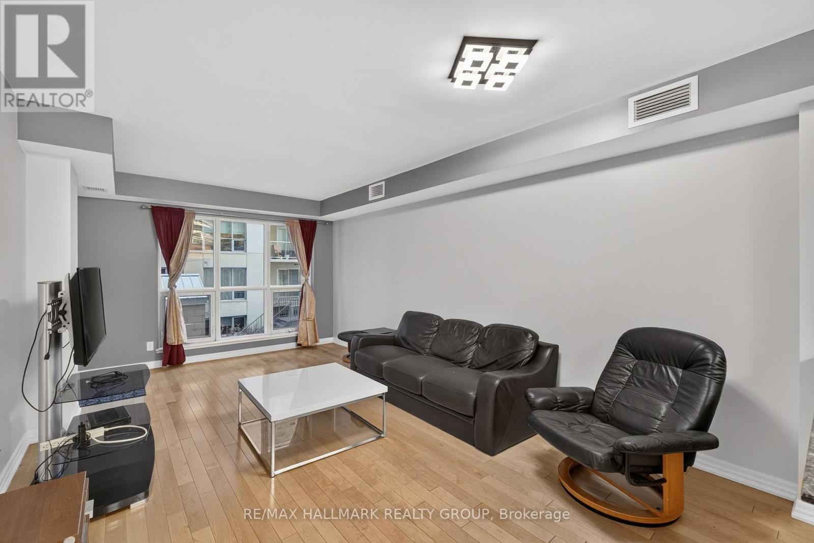506 - 242 Rideau Street, Ottawa, Ontario  K1N 0B7 - Photo 5 - X14110900