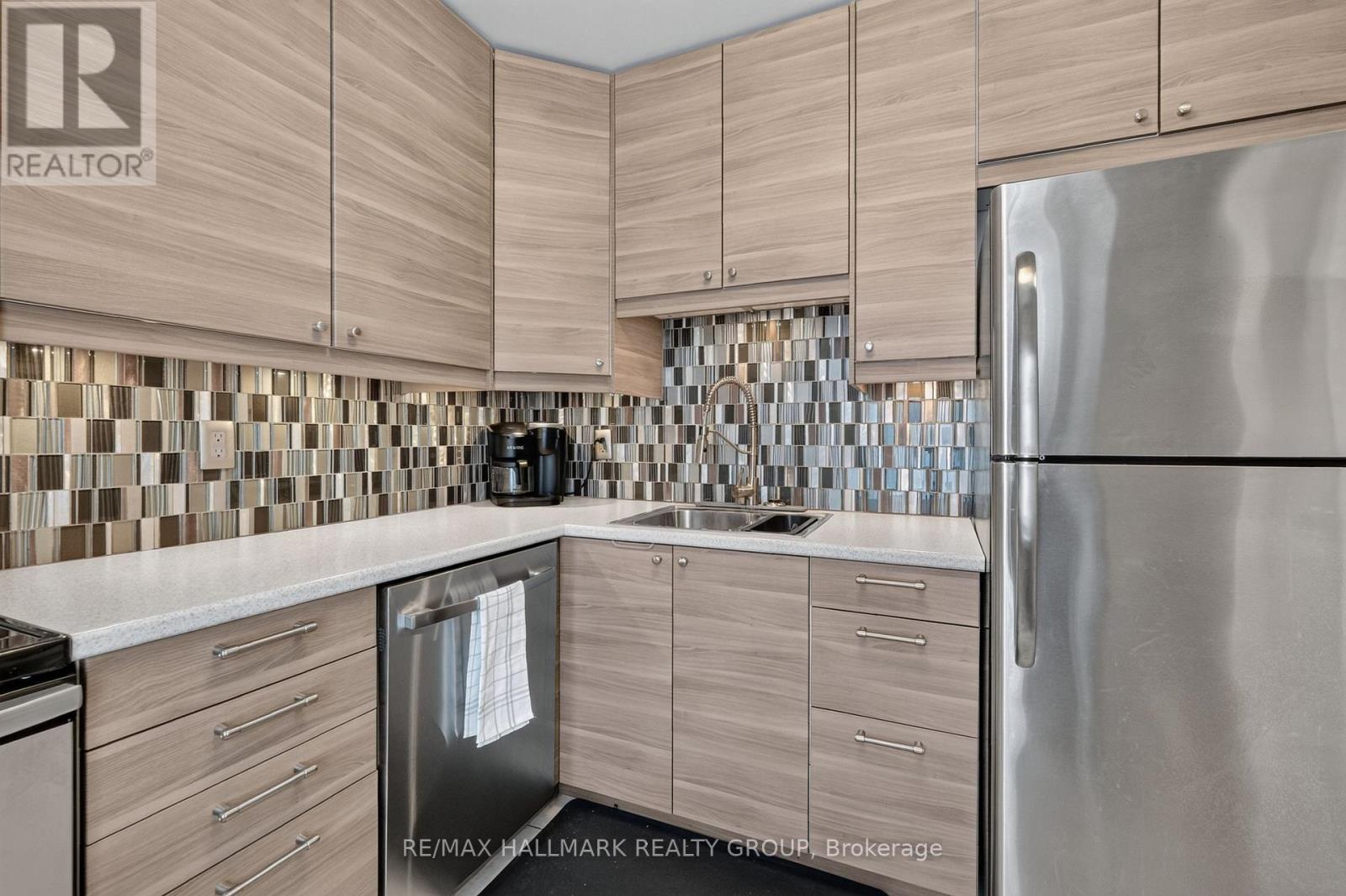 38 - 953 Cookshire Crescent, Ottawa, Ontario  K4A 3K3 - Photo 7 - X14111010