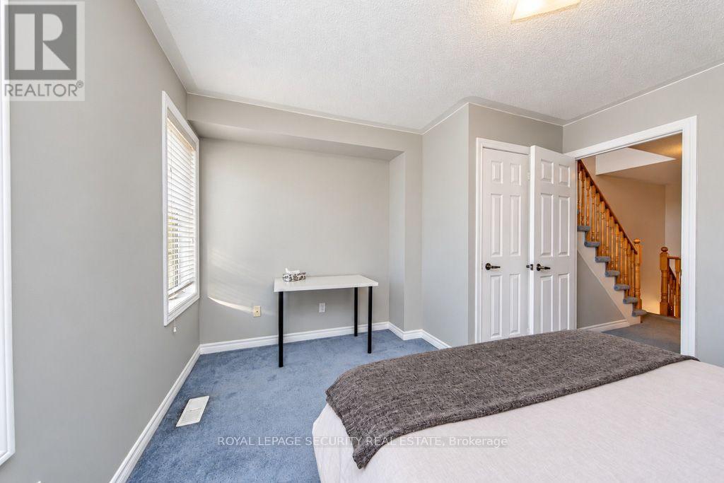 134a Finch Avenue W, Toronto, Ontario  M2N 2H9 - Photo 24 - C14110888