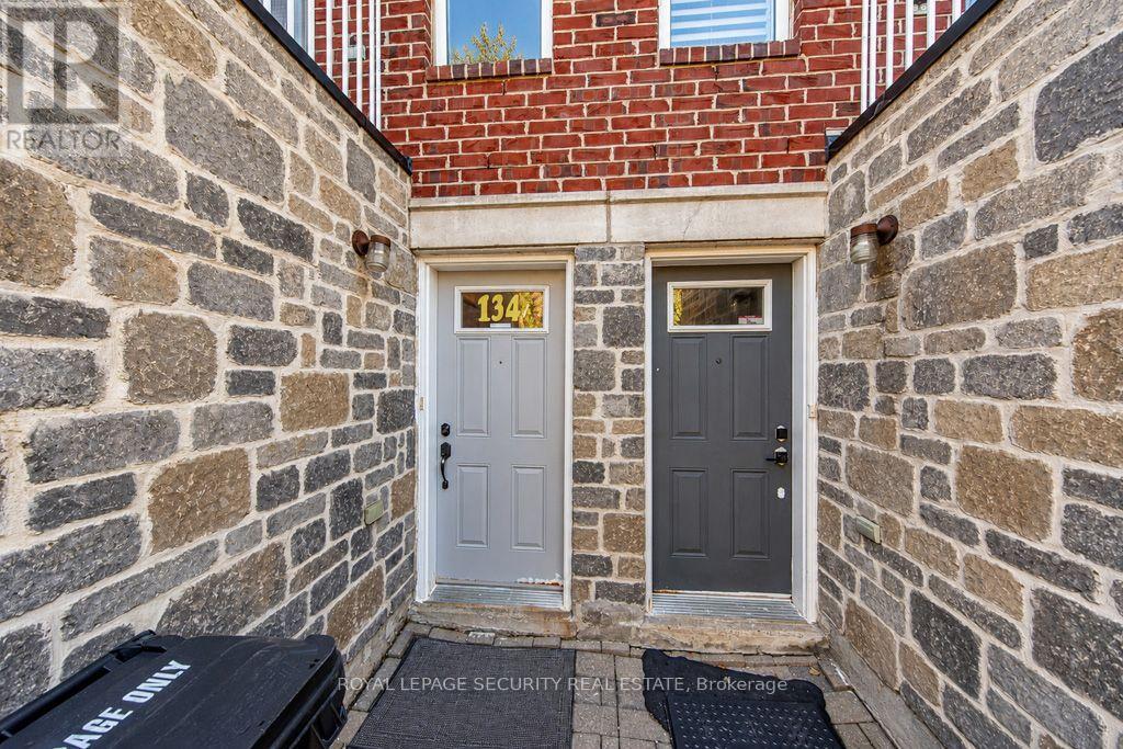 134a Finch Avenue W, Toronto, Ontario  M2N 2H9 - Photo 45 - C14110888