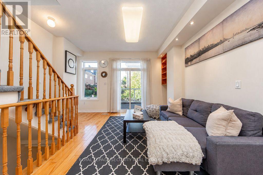 134a Finch Avenue W, Toronto, Ontario  M2N 2H9 - Photo 8 - C14110888