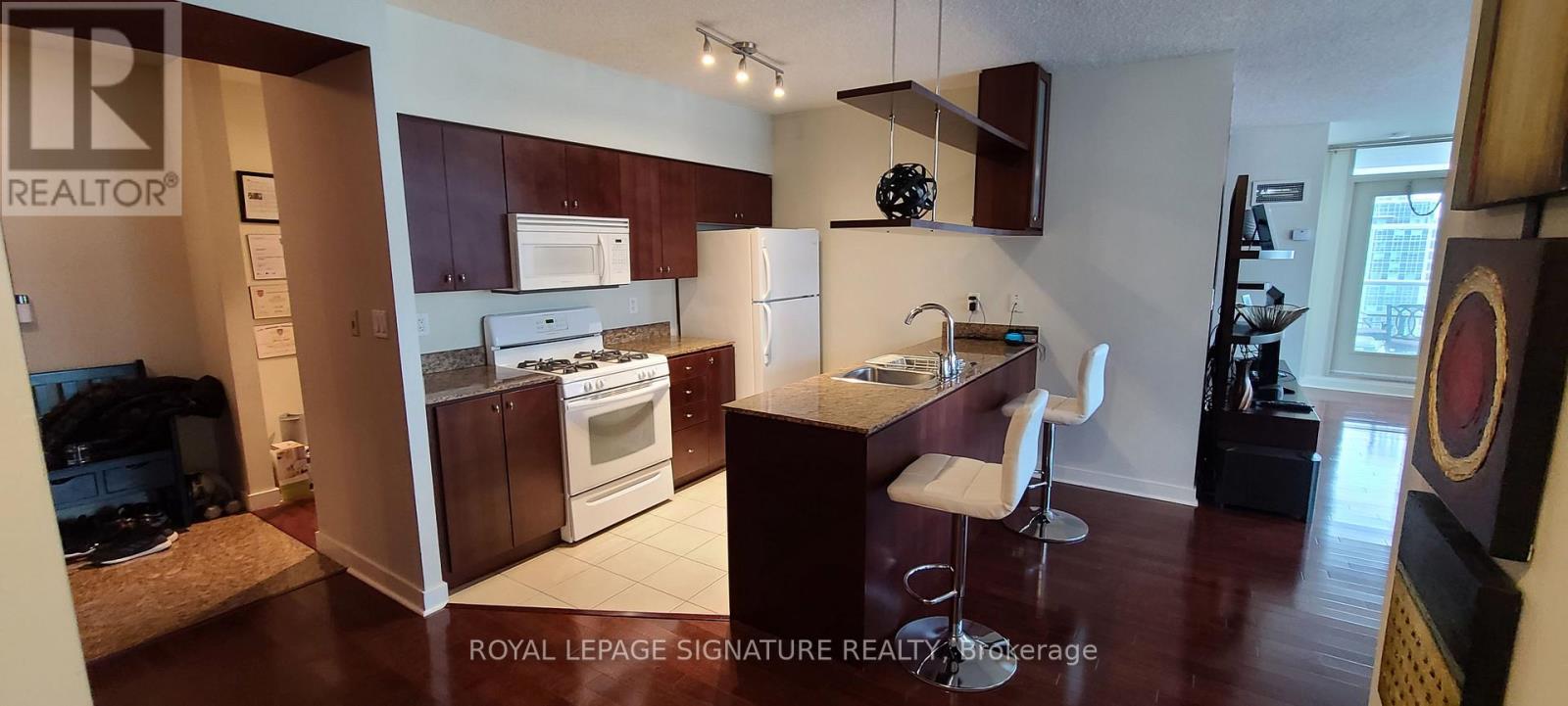 1212 - 10 Navy Wharf Court, Toronto (Waterfront Communities), Ontario  M5V 3V2 - Photo 7 - C14110914