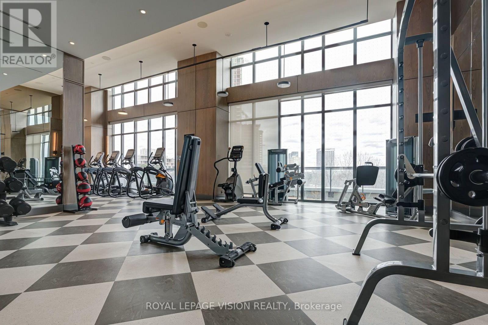 404 - 30 Inn On The Park Drive, Toronto (Banbury-Don Mills), Ontario  M3C 0P7 - Photo 16 - C14110918