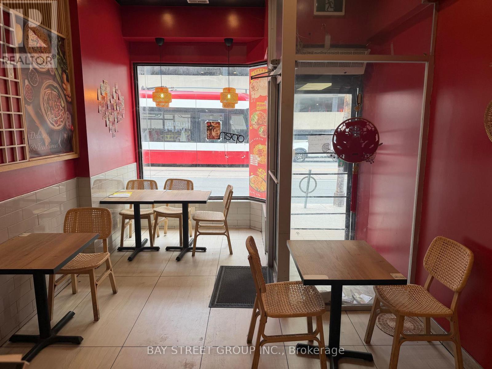 189 Dundas Street W, Toronto, Ontario  M5G 1C7 - Photo 3 - C14110944